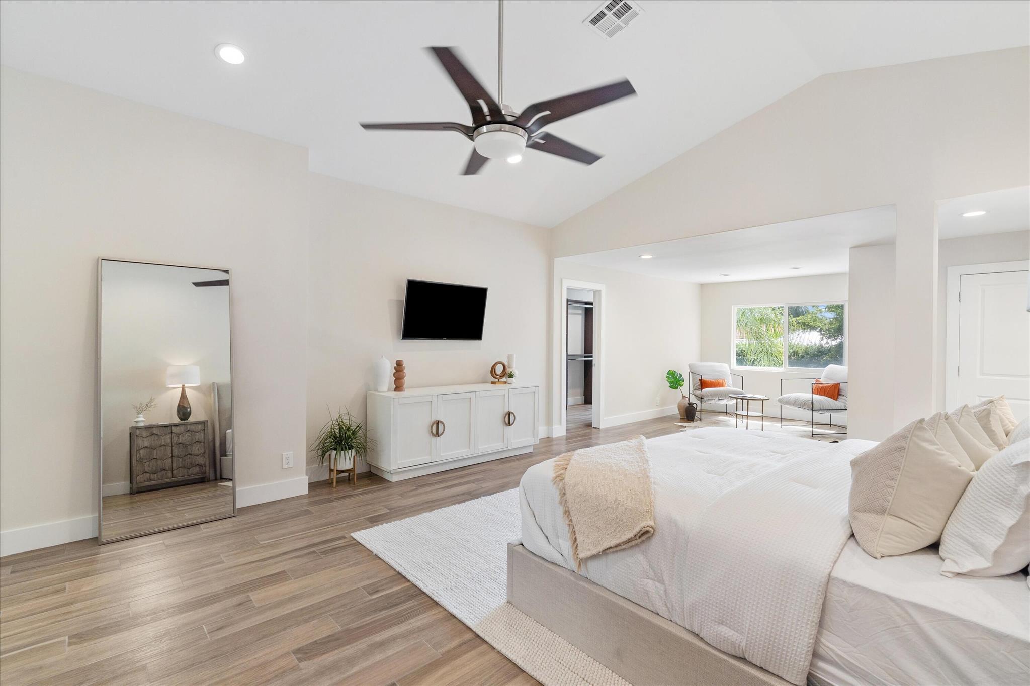 WOODFIELD HUNT CLUB II - Residential