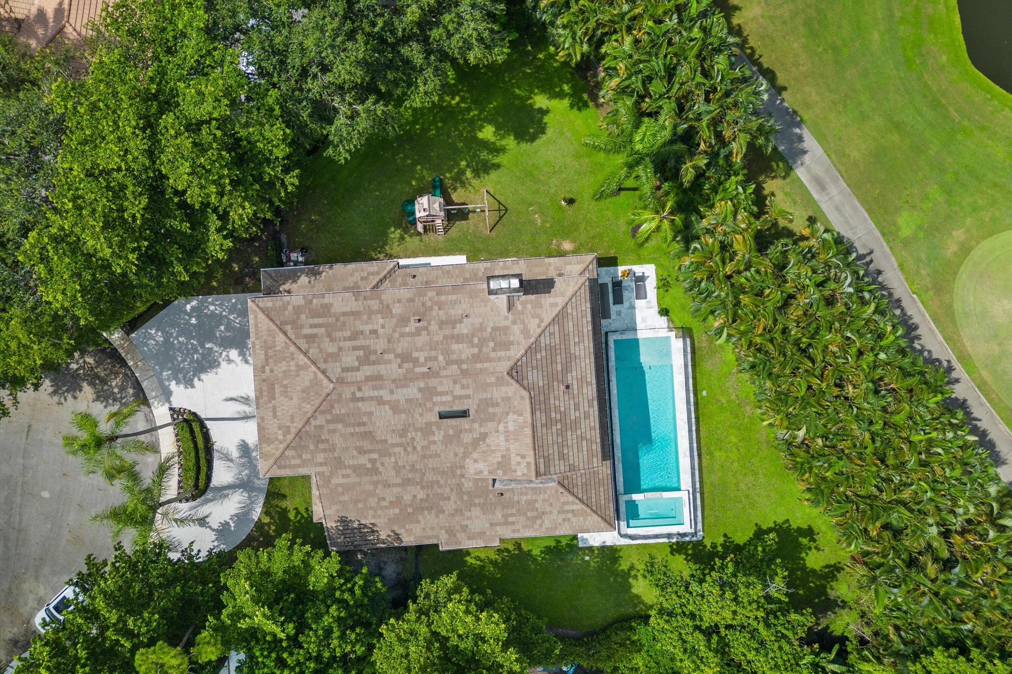 WOODFIELD HUNT CLUB II - Residential