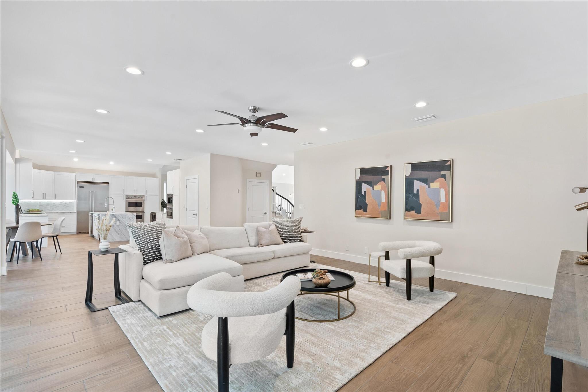 WOODFIELD HUNT CLUB II - Residential