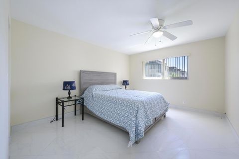 Condominium in Palm Springs FL 721 Lori Drive Dr 11.jpg