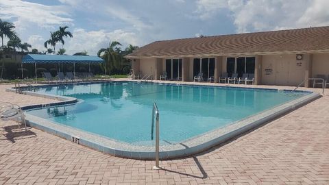 Condominium in Palm Springs FL 721 Lori Drive Dr 16.jpg