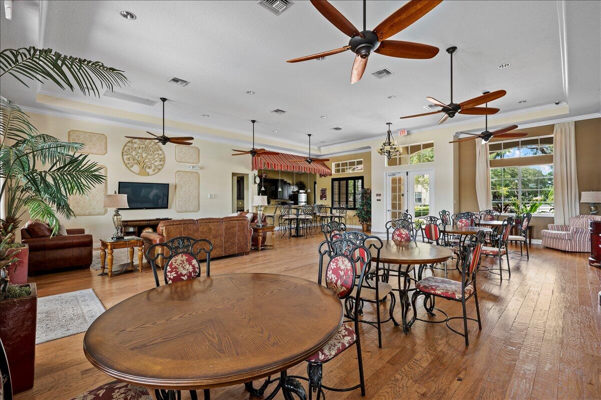 OAKTON PRESERVE REPL - Residential