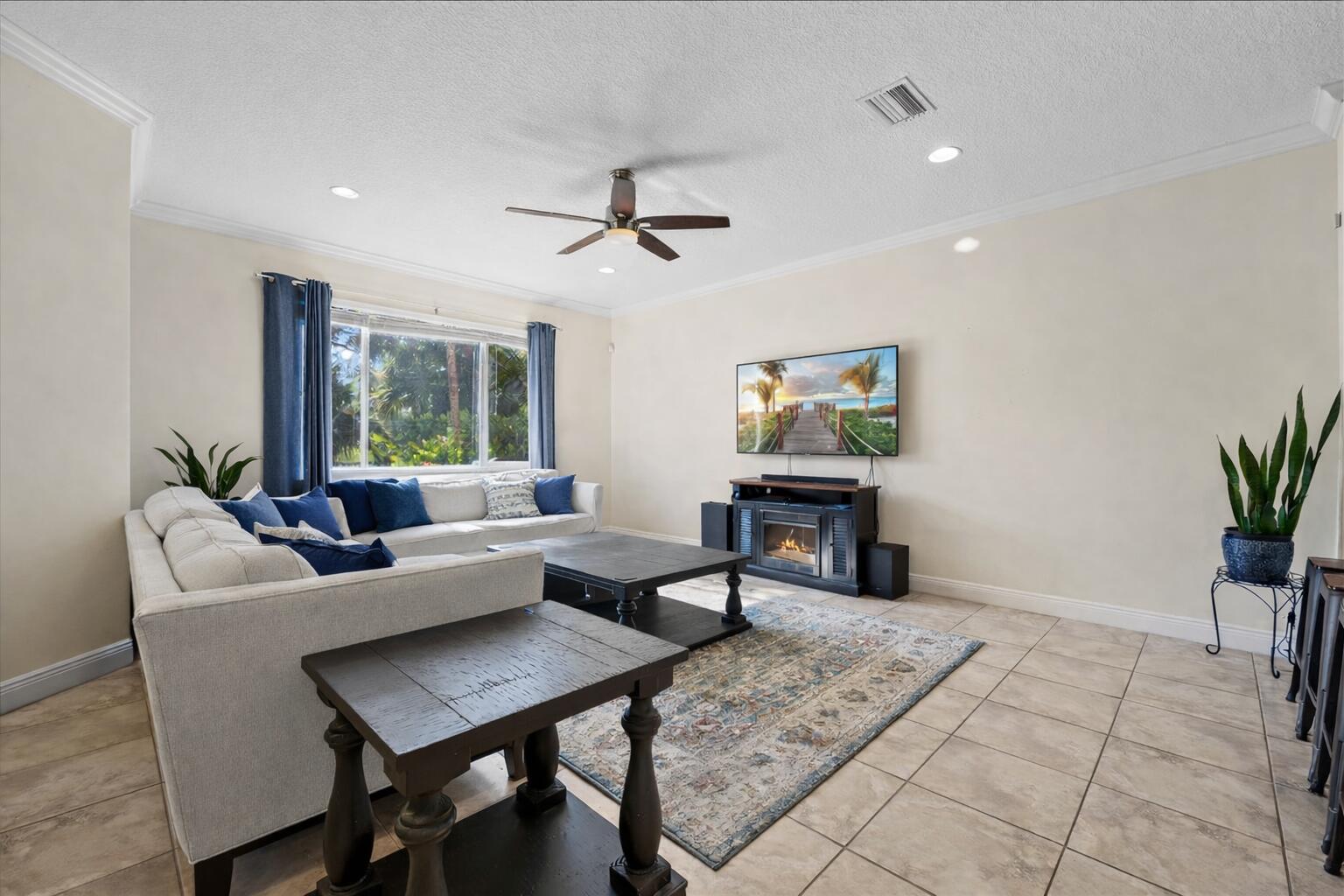 OAKTON PRESERVE REPL - Residential