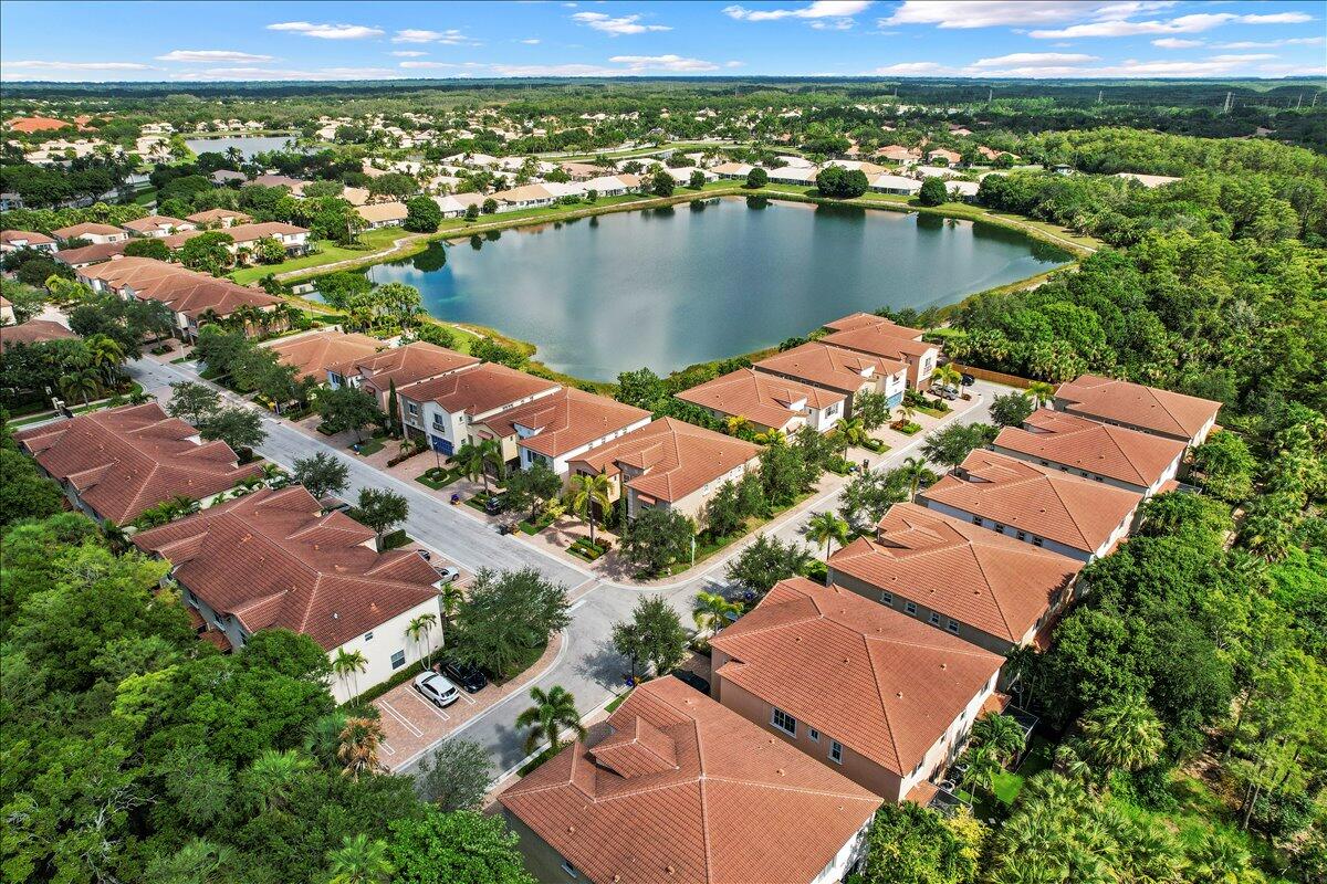 OAKTON PRESERVE REPL - Residential