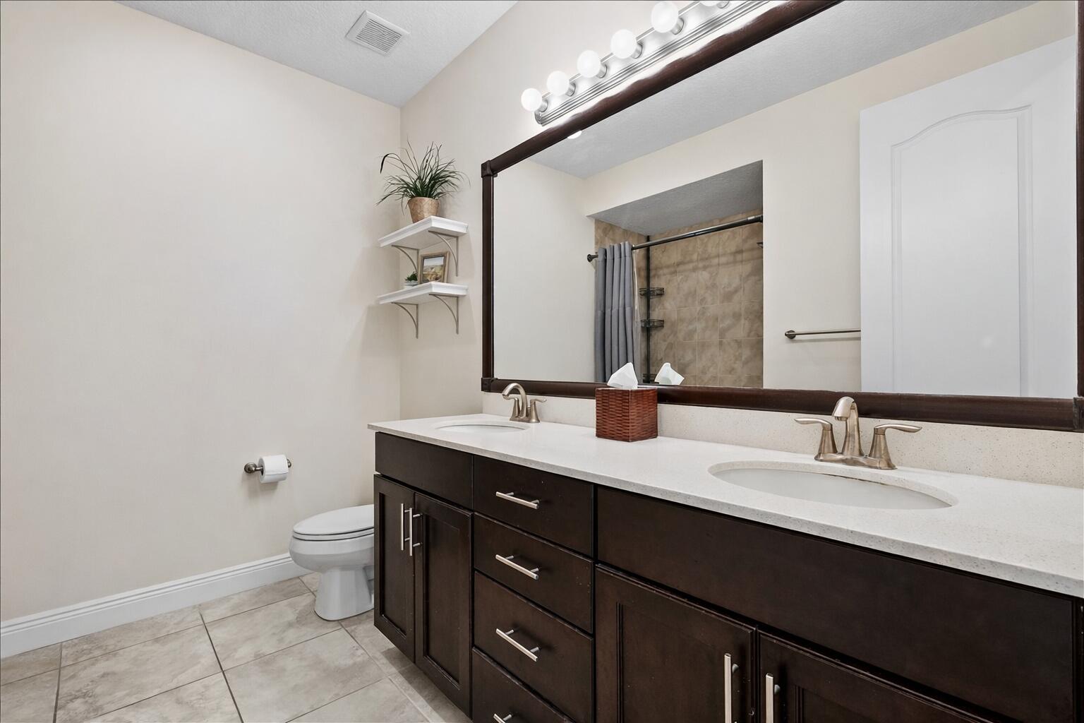 OAKTON PRESERVE REPL - Residential