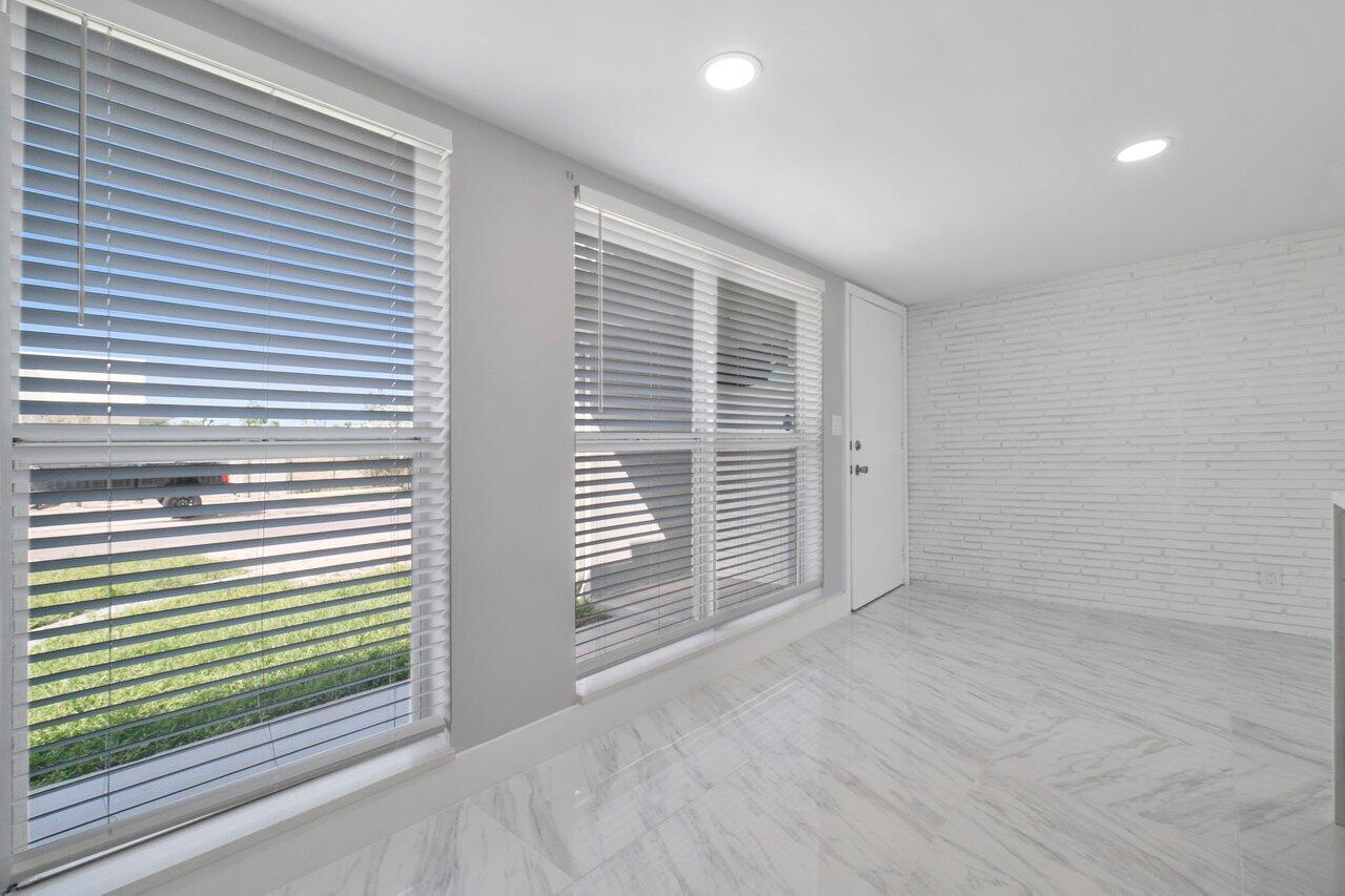 FAIR WAY PARK - Residential Income