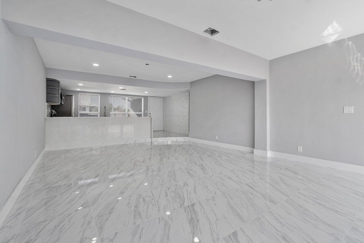 FAIR WAY PARK - Residential Income