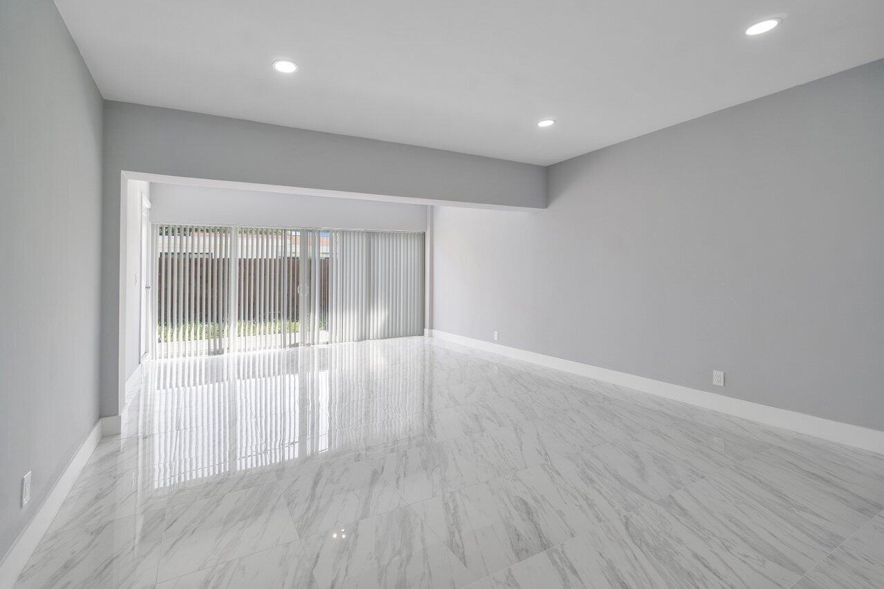 FAIR WAY PARK - Residential Income