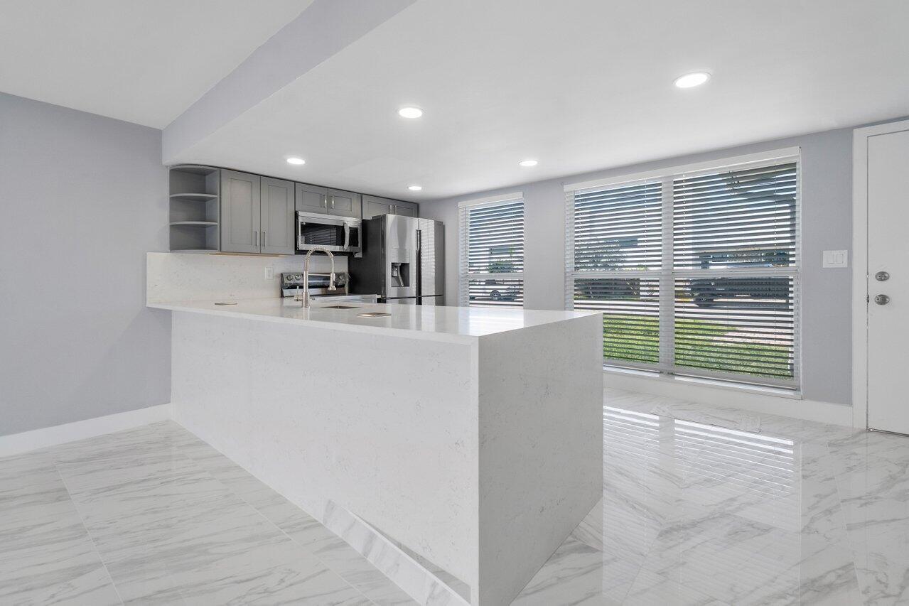 FAIR WAY PARK - Residential Income