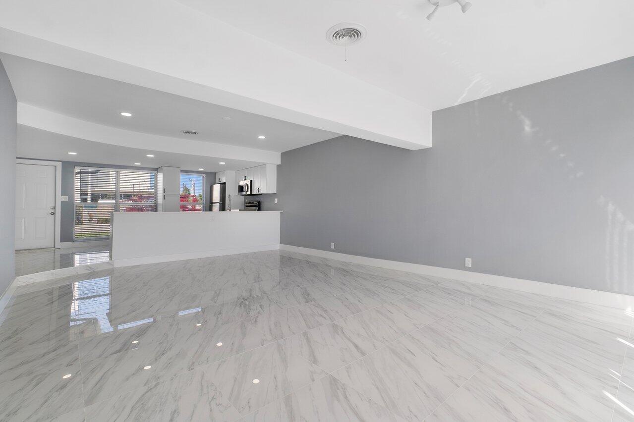 FAIR WAY PARK - Residential Income