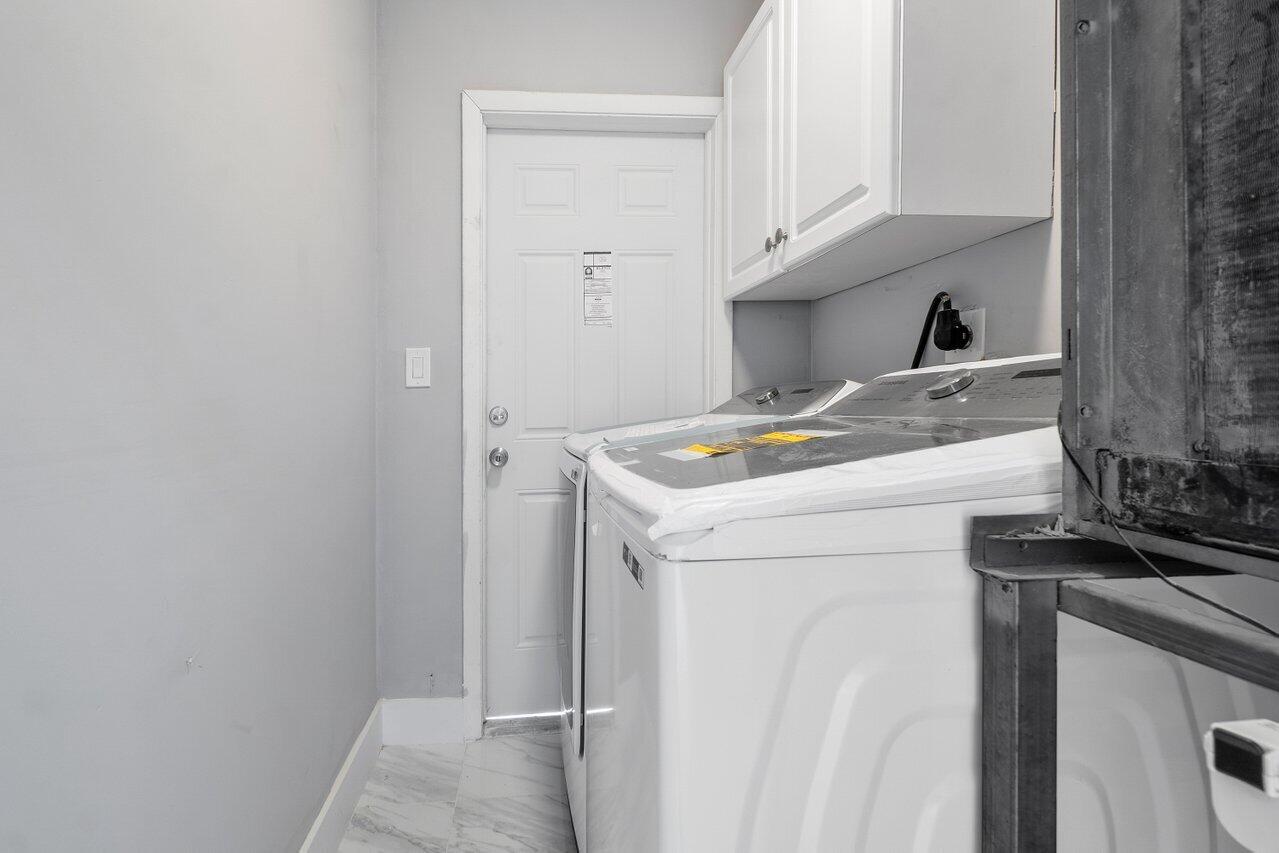 FAIR WAY PARK - Residential Income