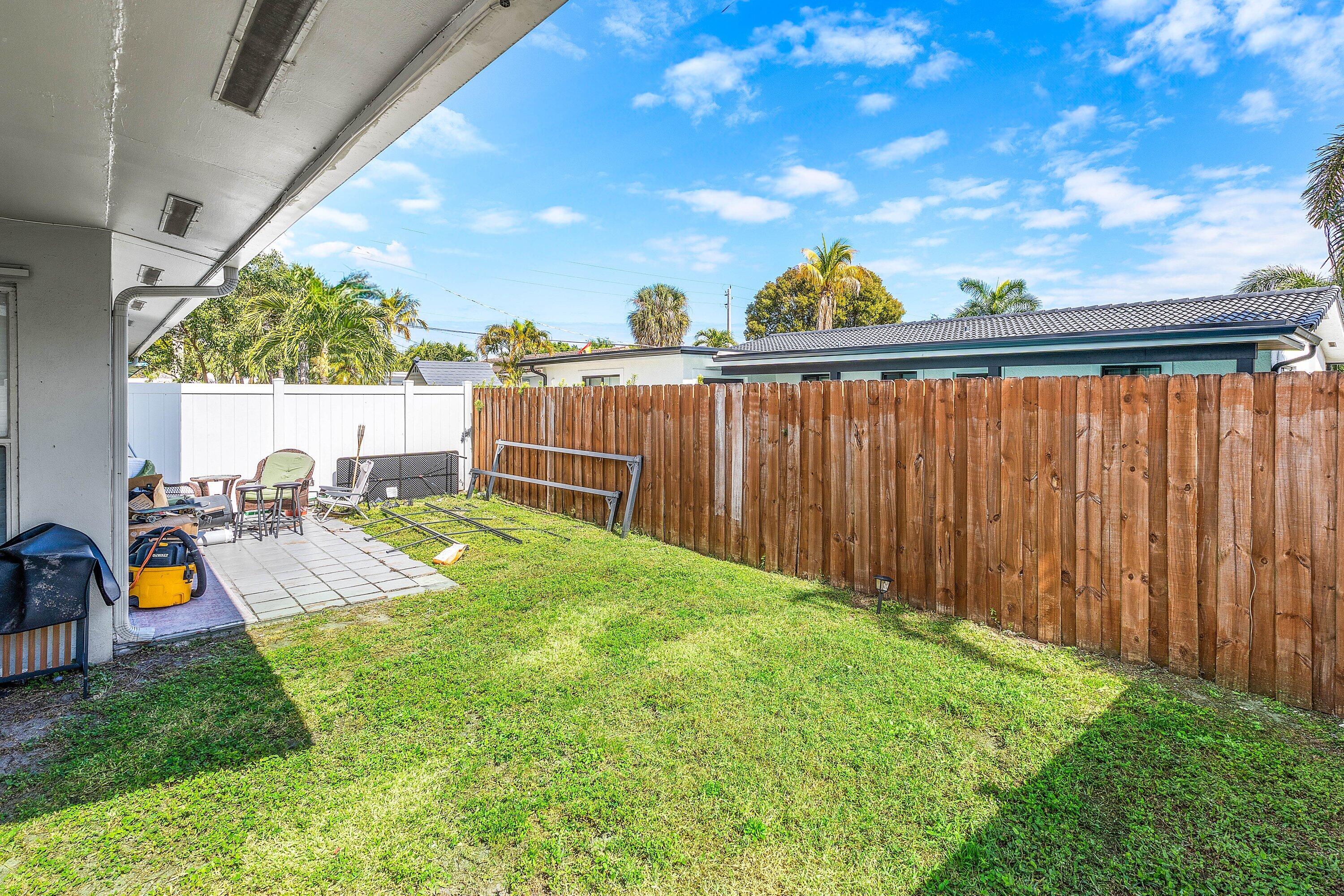 FAIR WAY PARK - Residential Income