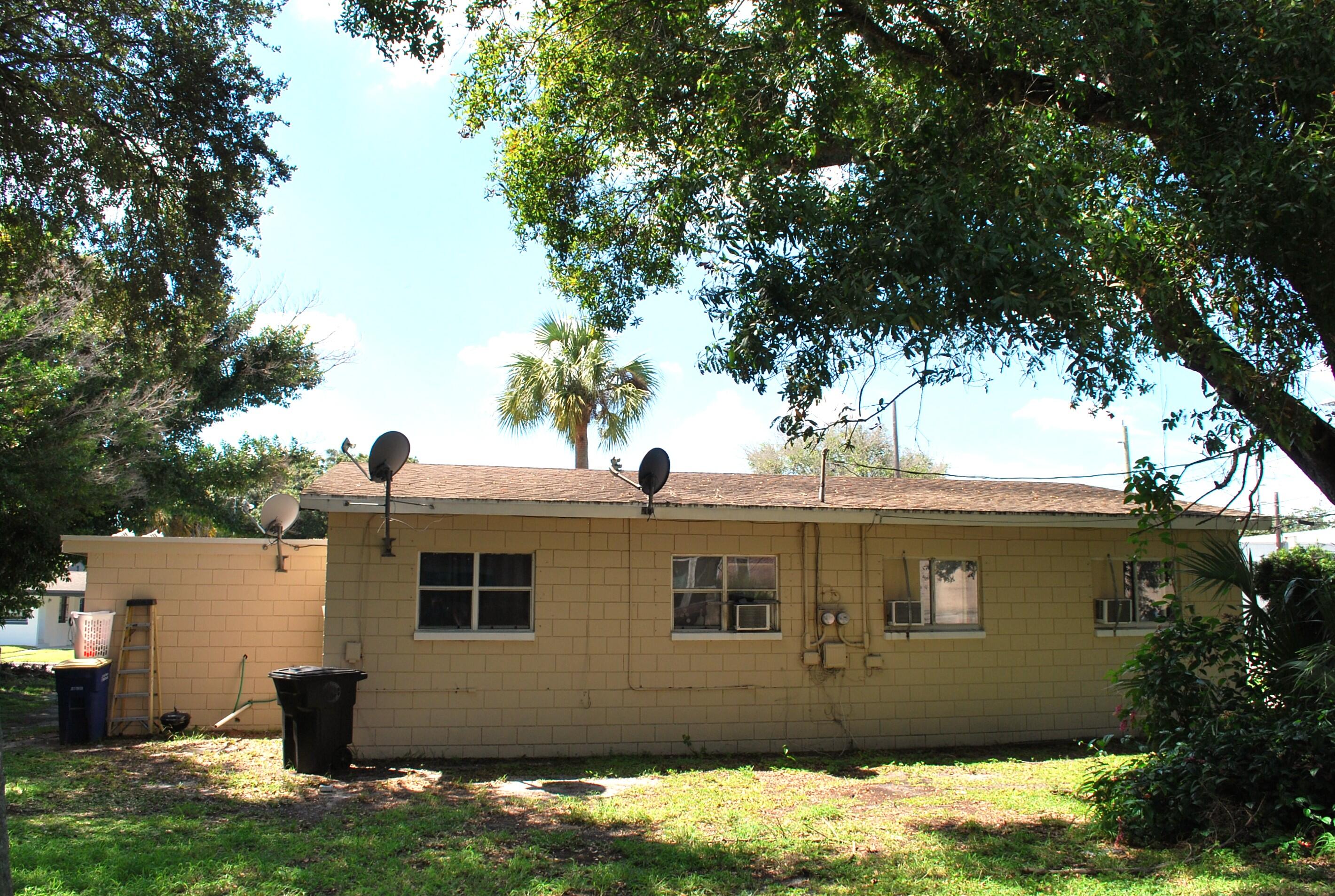 512 S 6th Street