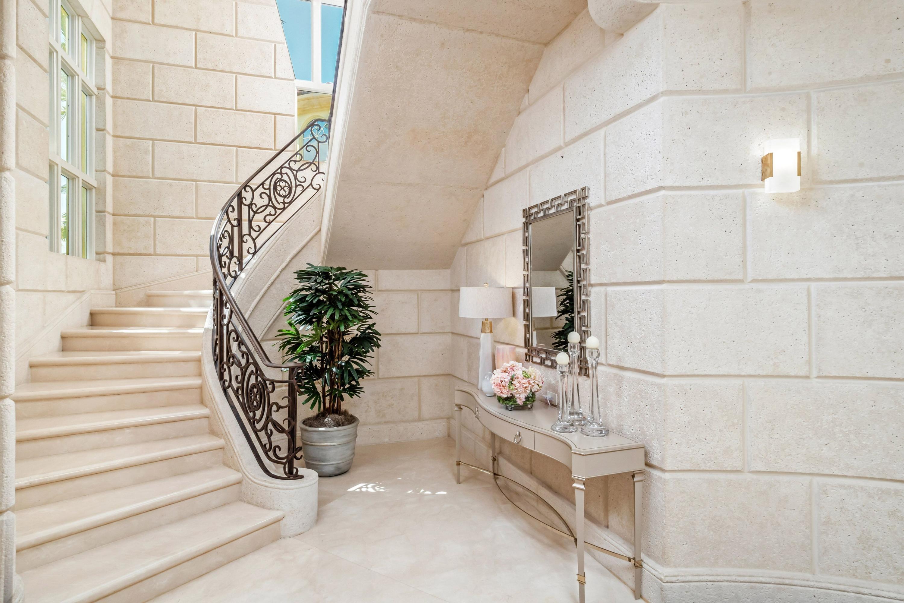 SAILFISH POINT PLAT 26 - Residential