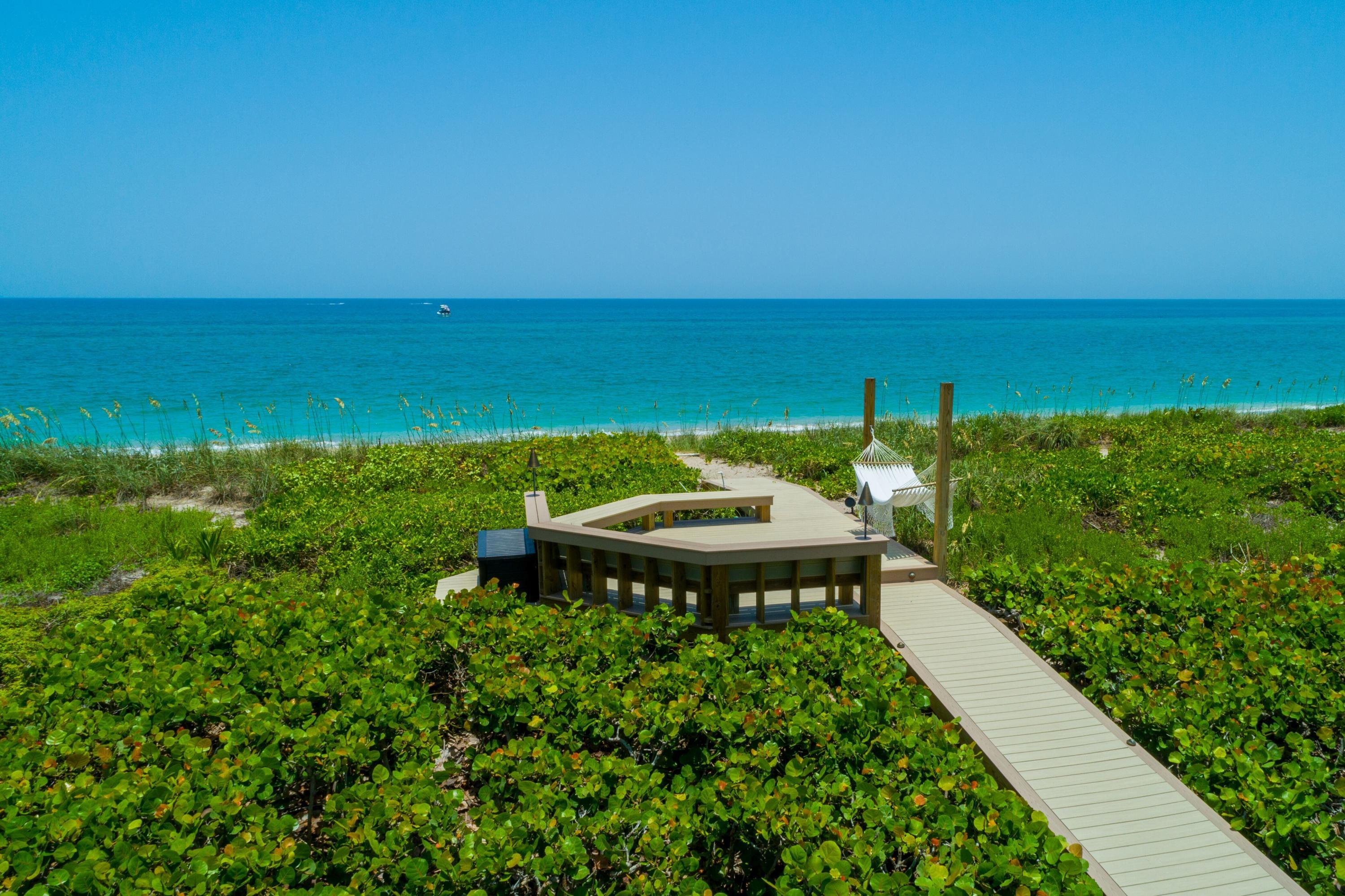 SAILFISH POINT PLAT 26 - Residential