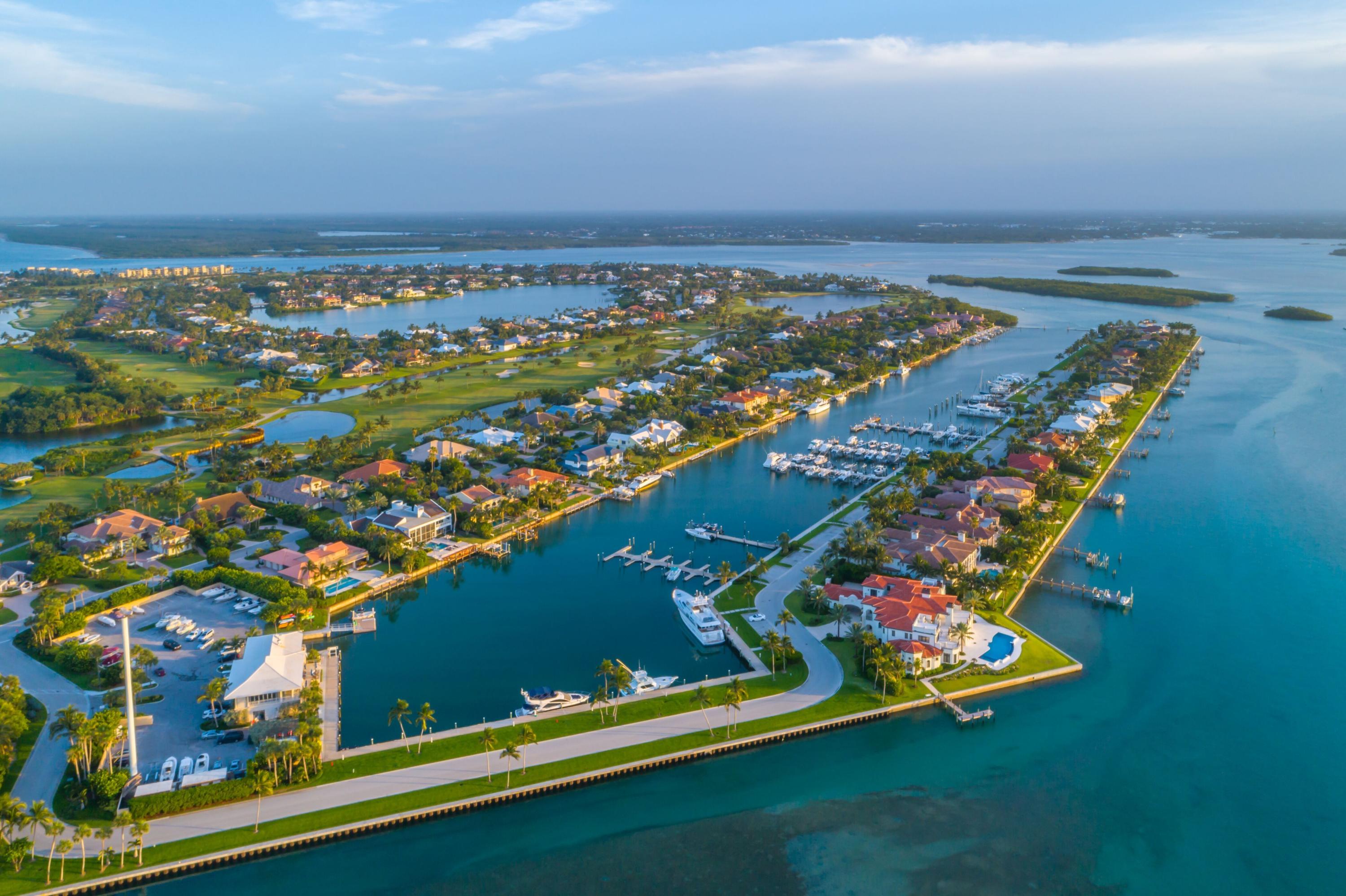 SAILFISH POINT PLAT 26 - Residential