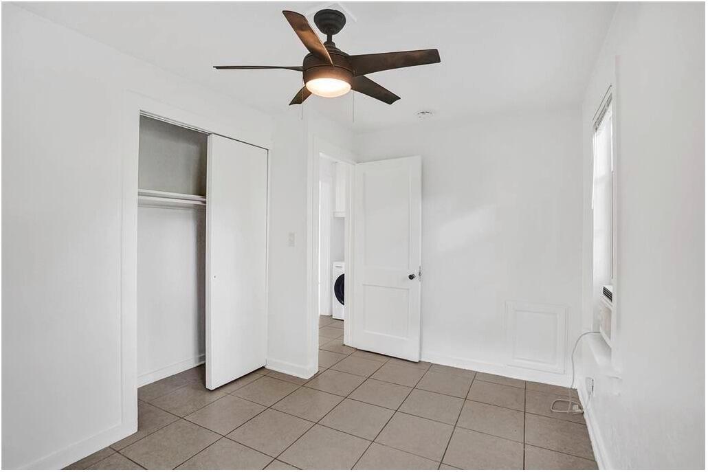 Flamingo Park - Residential Lease