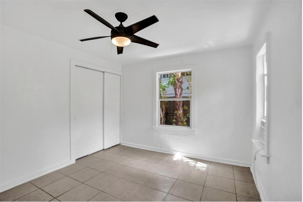 Flamingo Park - Residential Lease