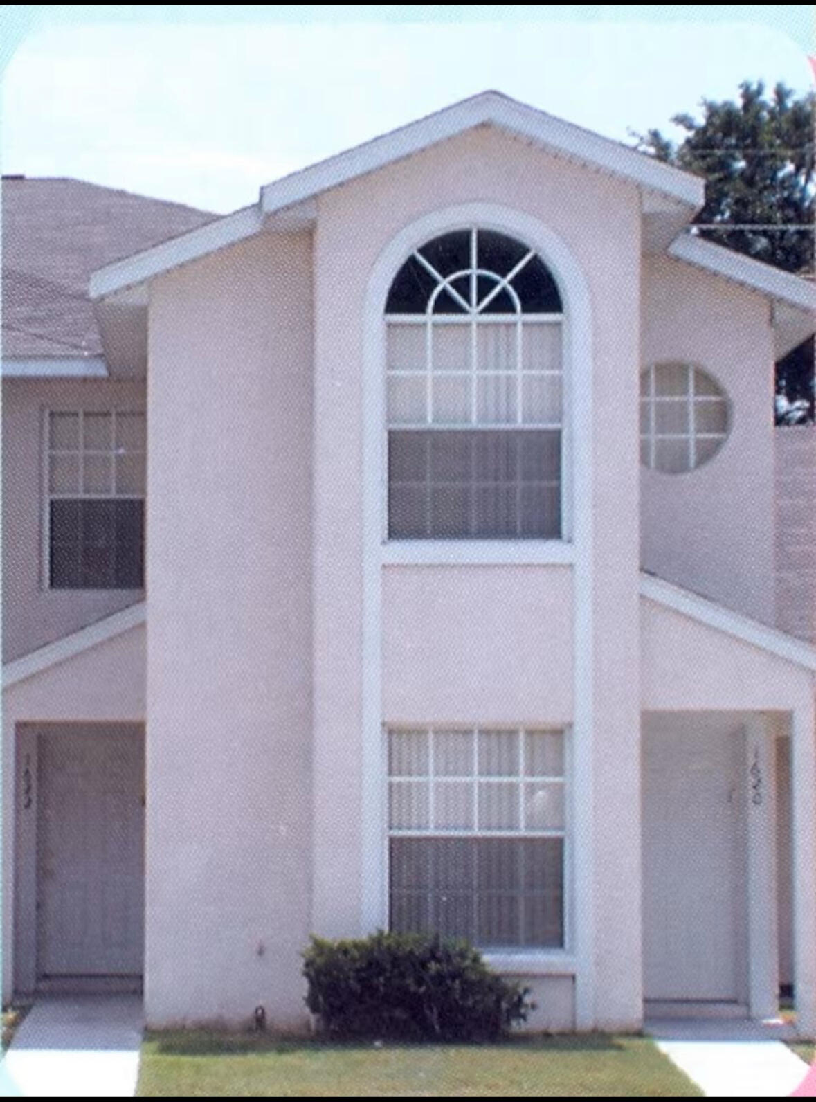 1622 Windsor Oak Court