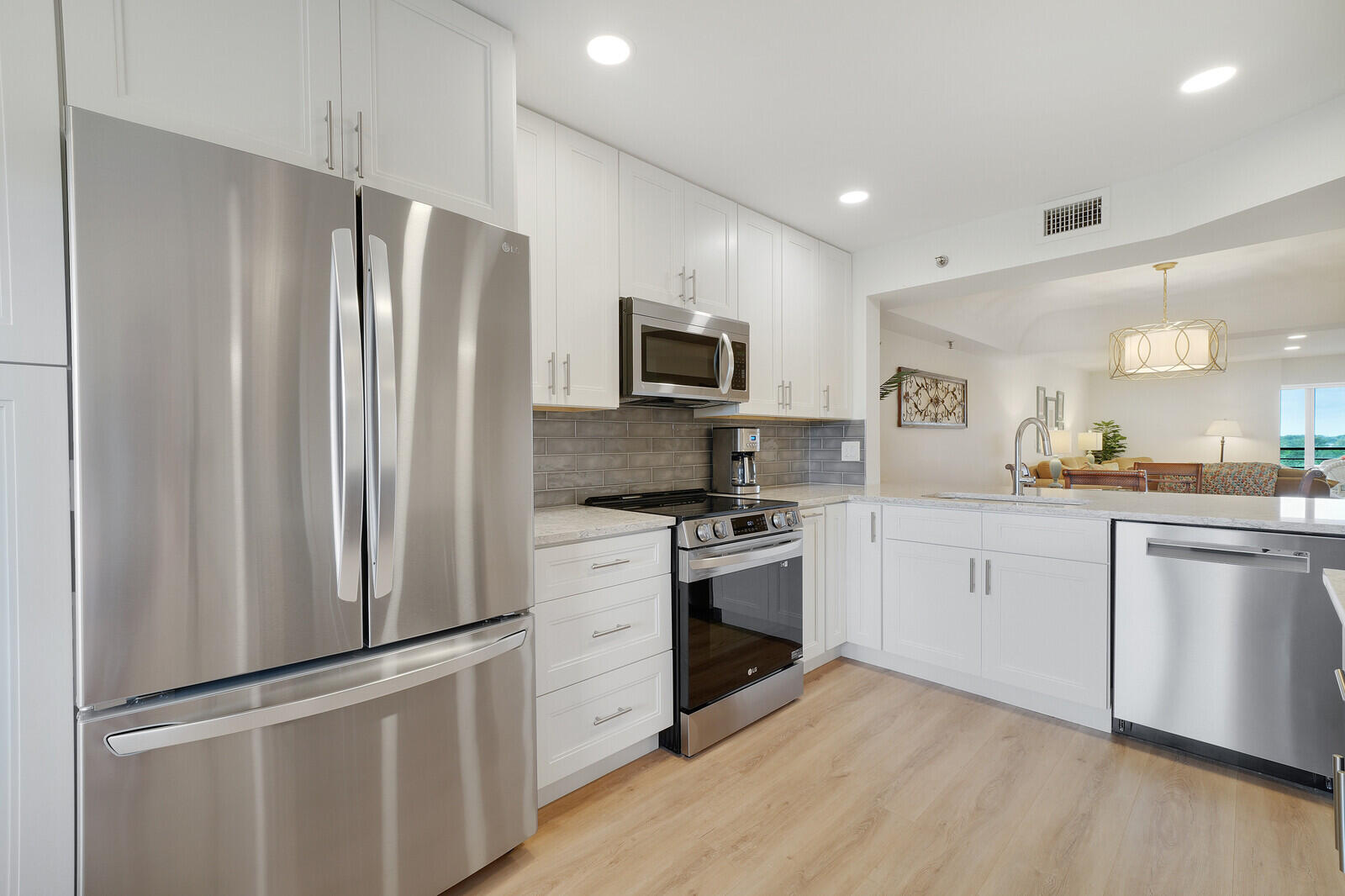 PATIOS OF BOCA BARWOOD CONDO - Residential