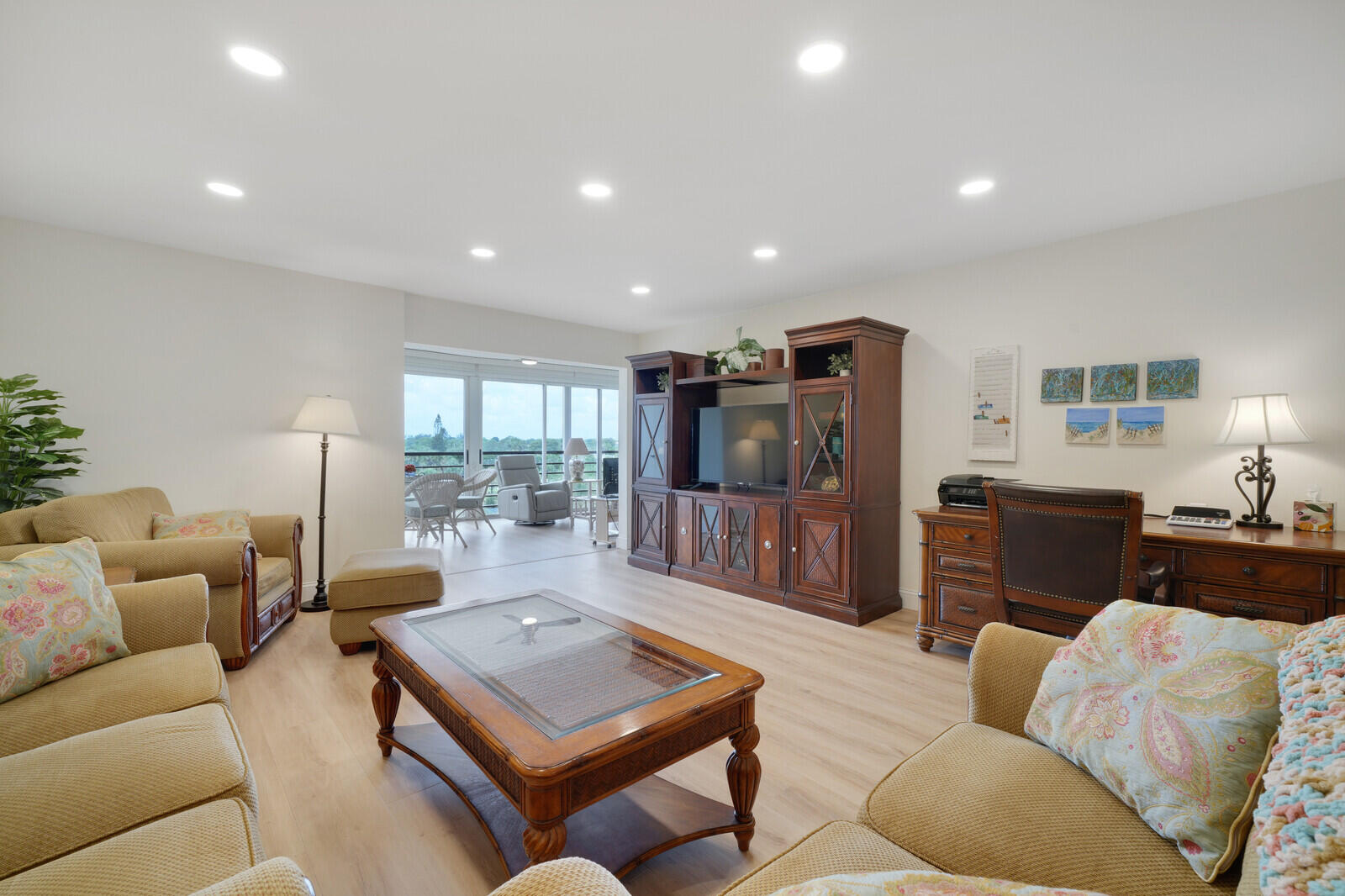 PATIOS OF BOCA BARWOOD CONDO - Residential