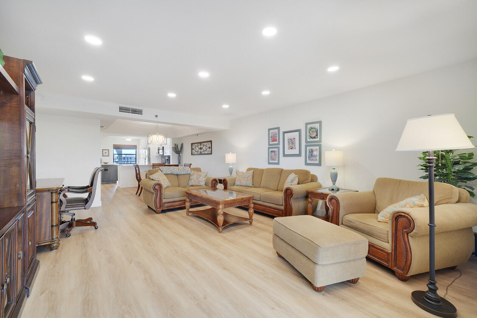 PATIOS OF BOCA BARWOOD CONDO - Residential