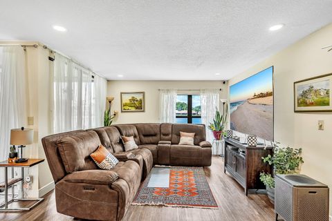 8571 Boca Glades Blvd A346 Boca Raton FL 33434