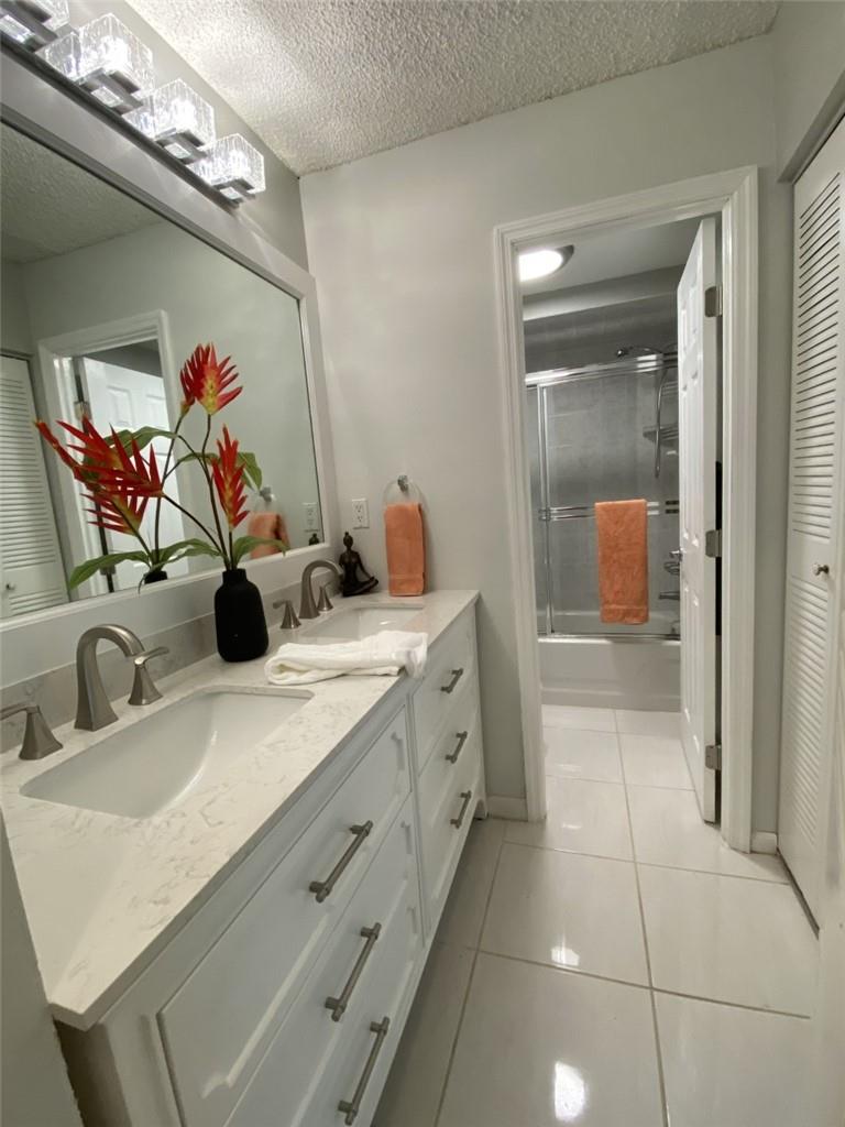 Entrada Condo I - Residential Lease