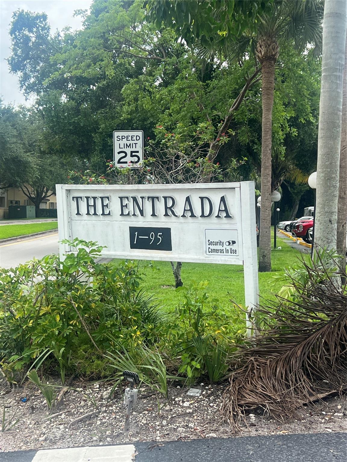 Entrada Condo I - Residential Lease