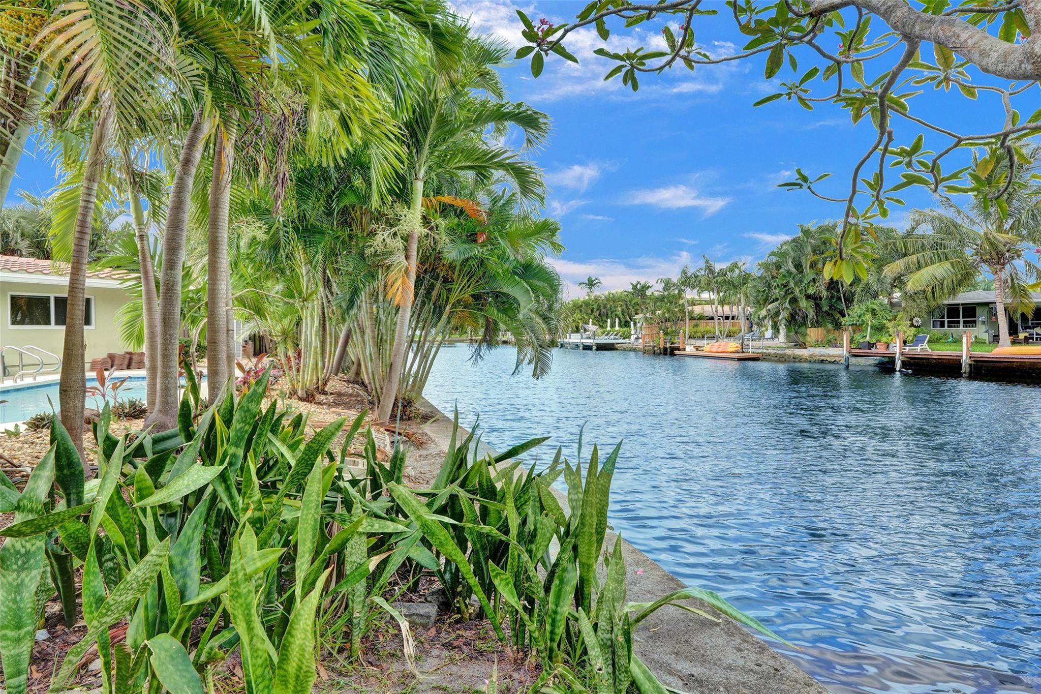 ALMAR ESTATES - Residential