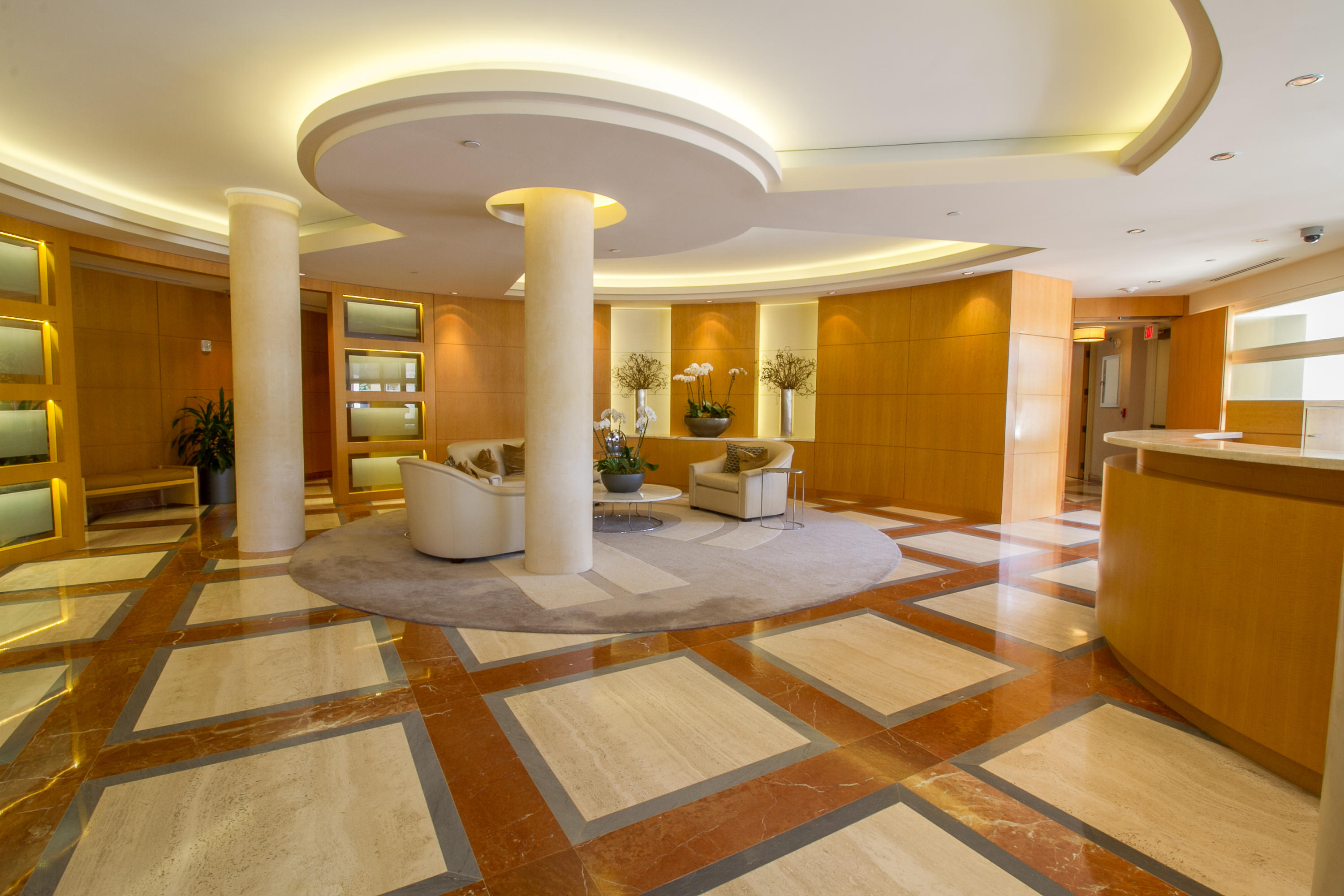 PRESIDENTIAL PLACE - Residential