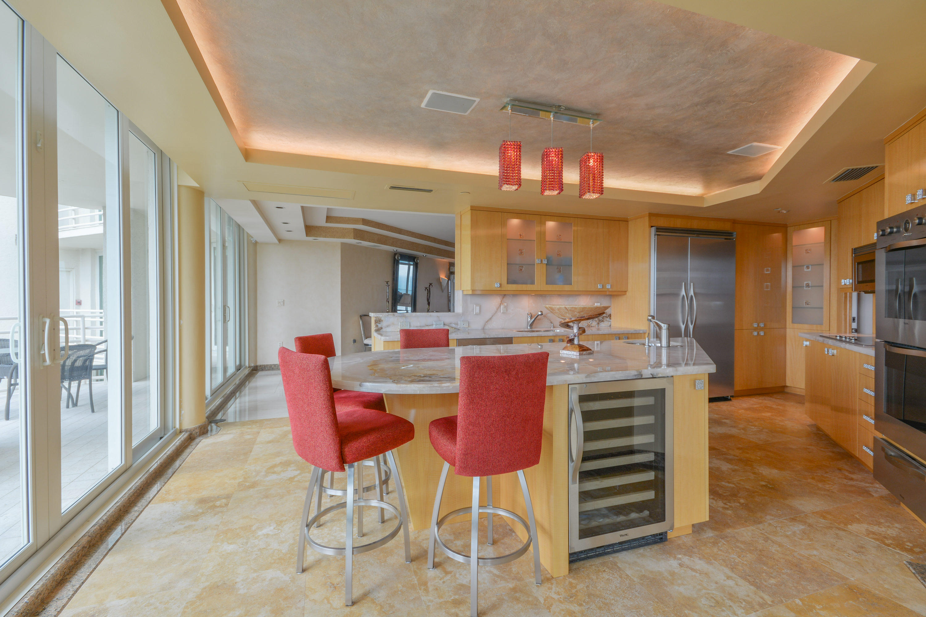 PRESIDENTIAL PLACE - Residential