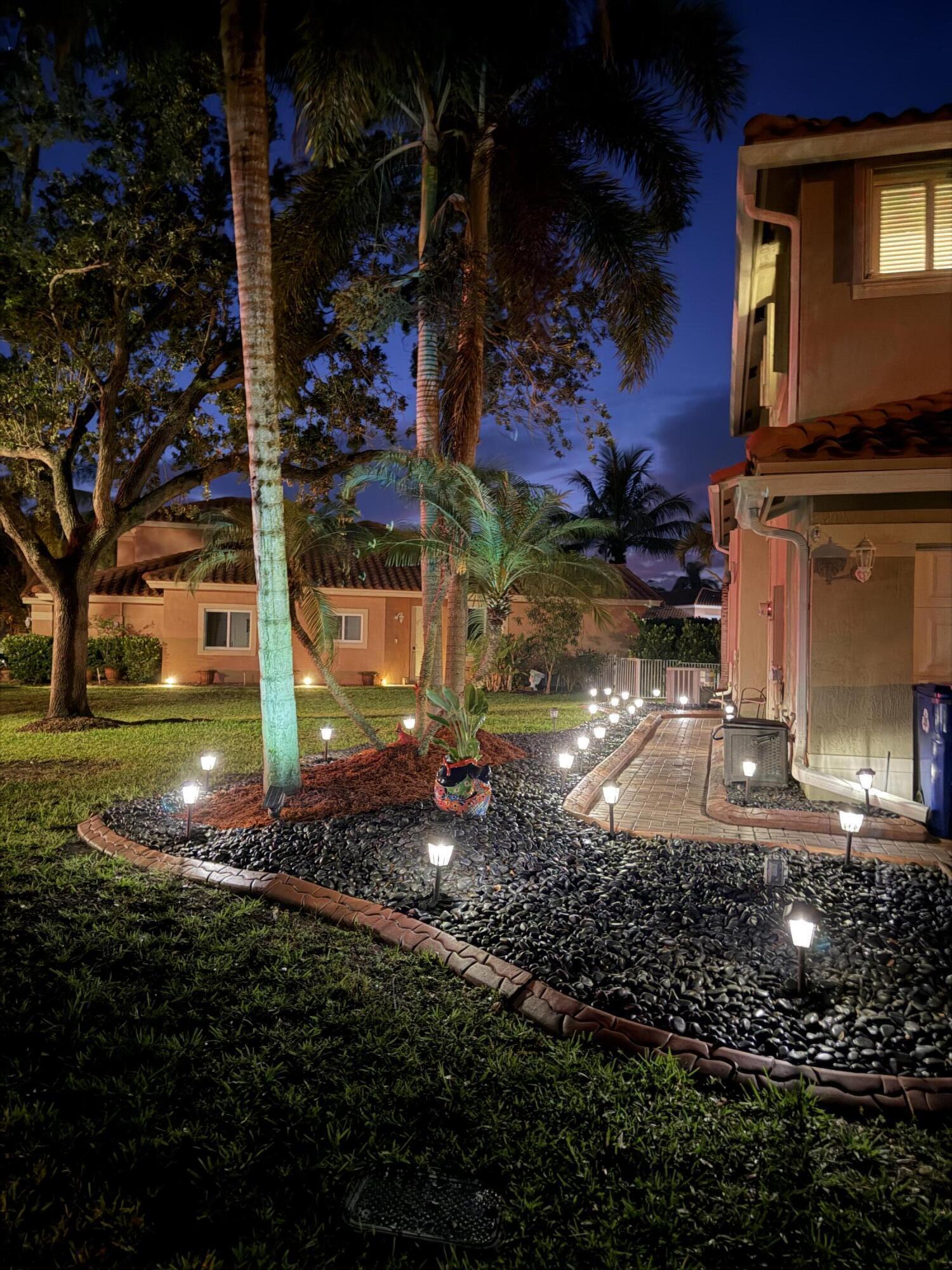 HERON BAY FOUR - Residential