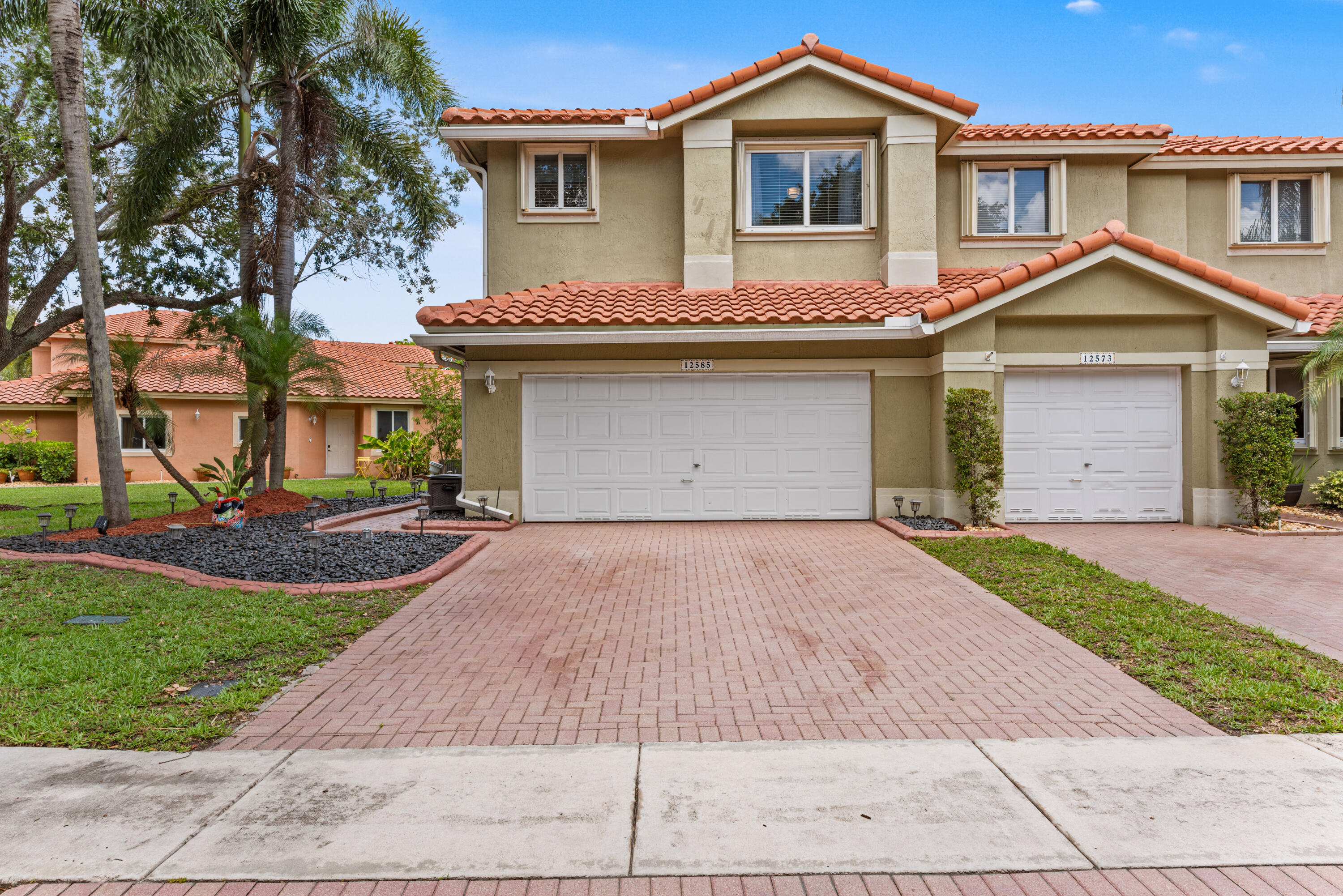 12585 NW 56th Drive