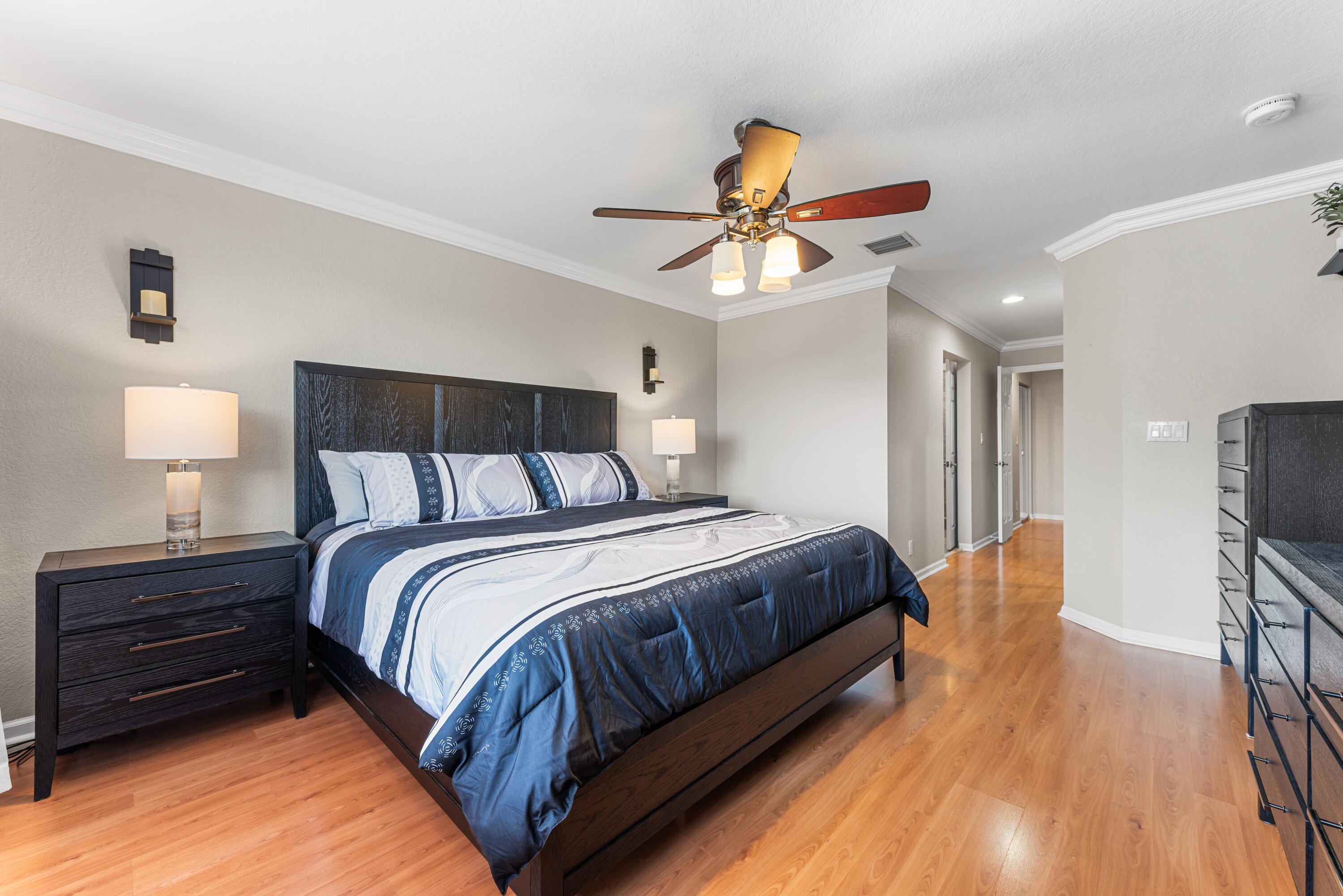 HERON BAY FOUR - Residential