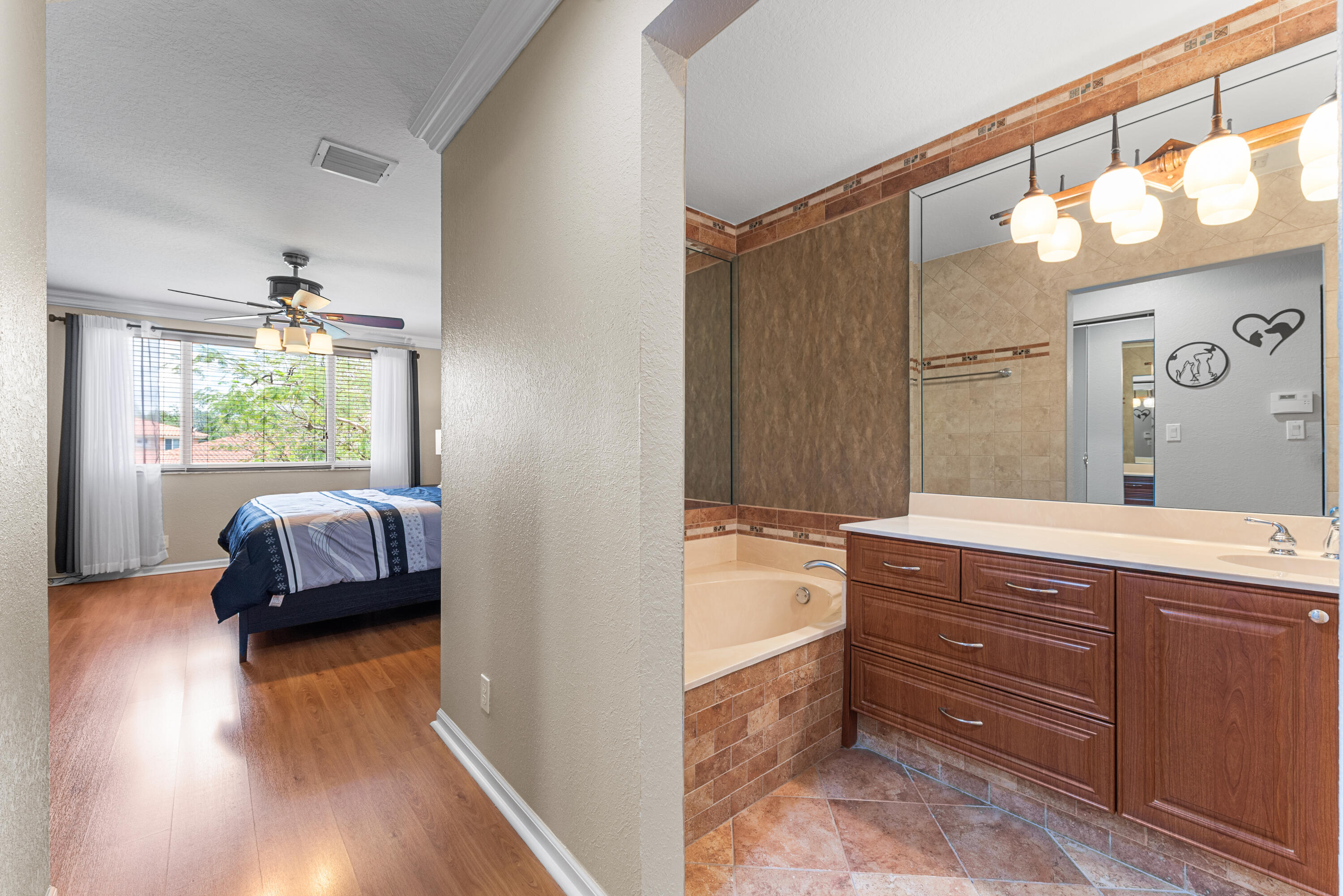 HERON BAY FOUR - Residential