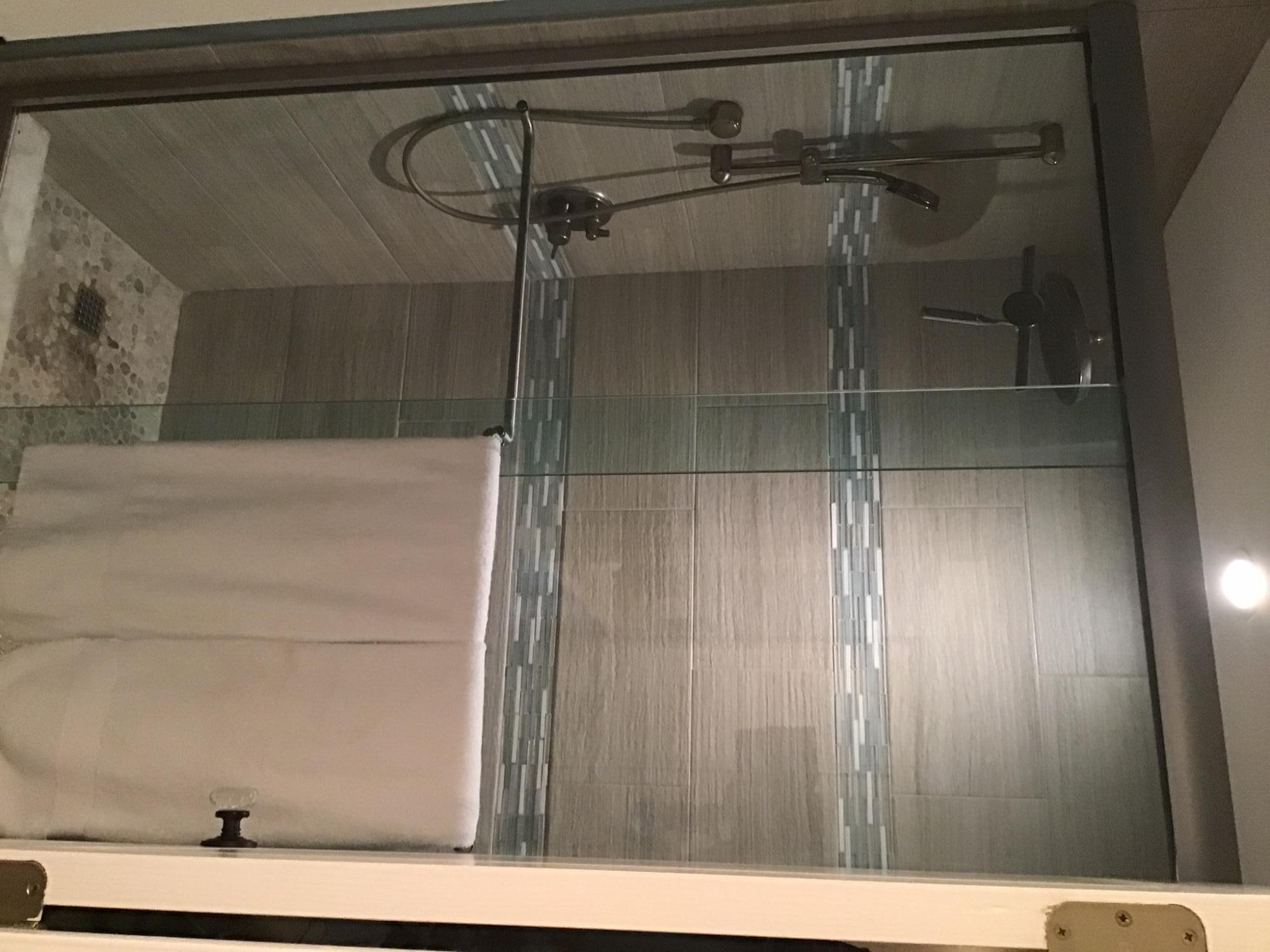 HUTCHINSON HOUSE CONDO - Residential Lease