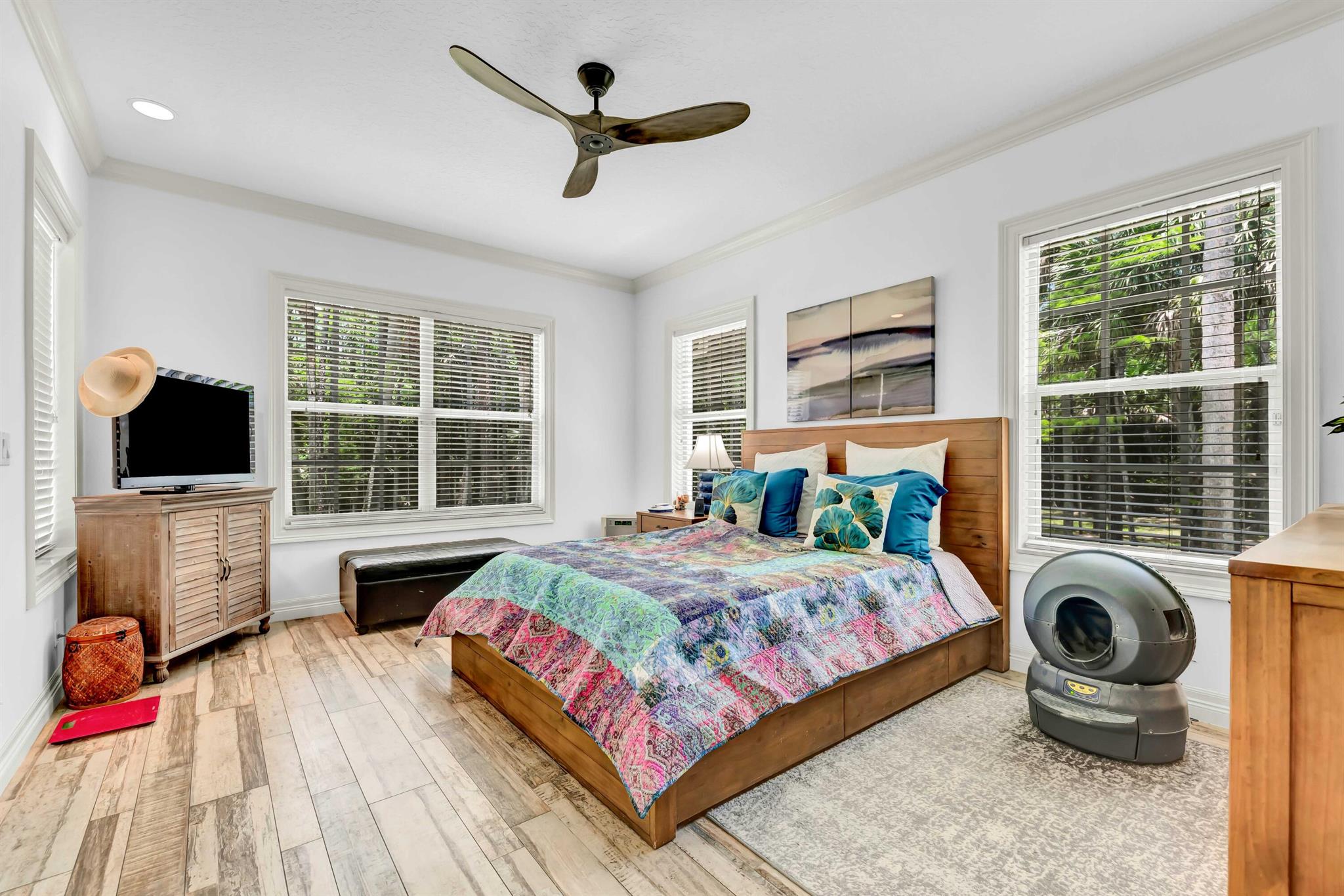 OAKWOOD ESTATES - Residential