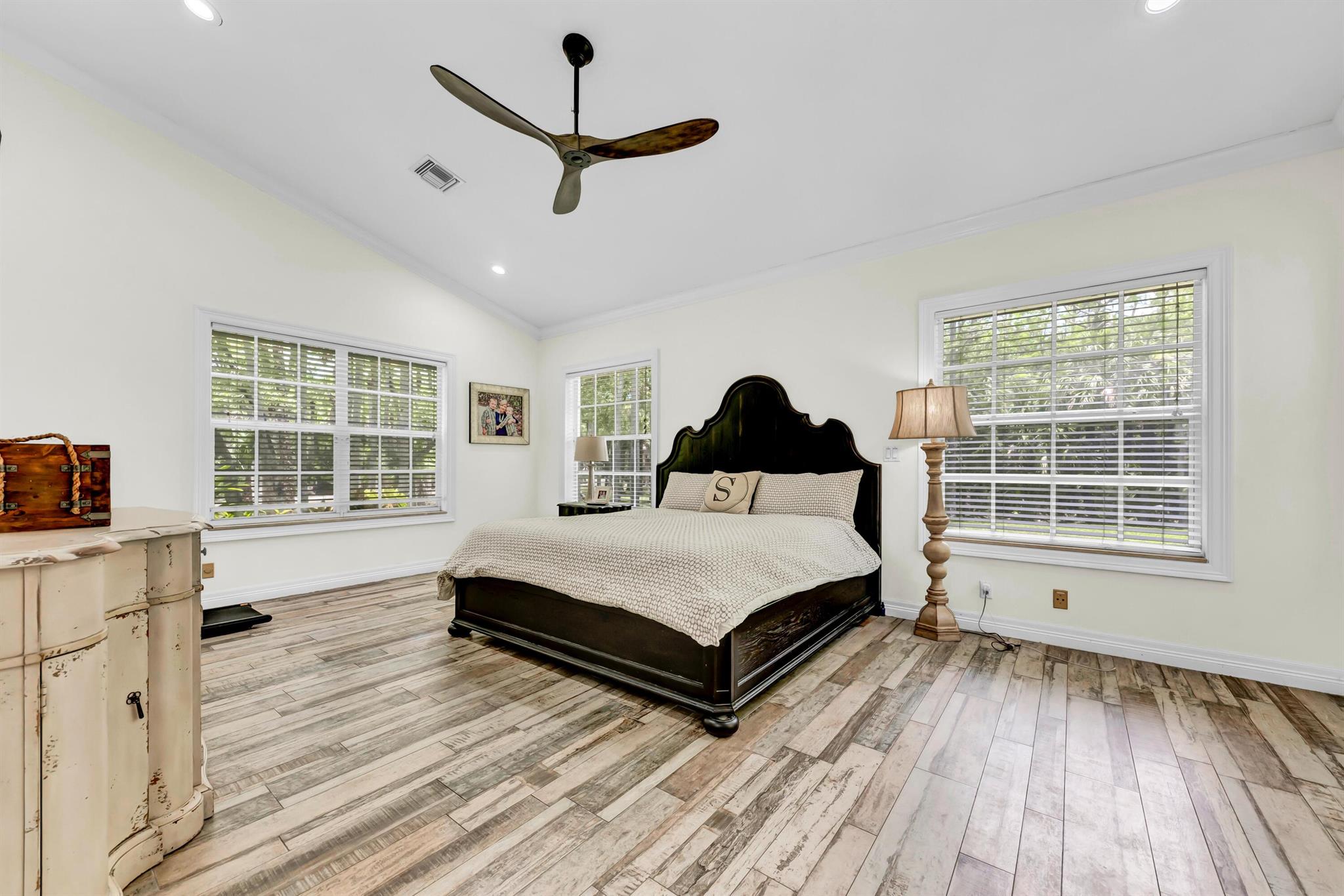 OAKWOOD ESTATES - Residential