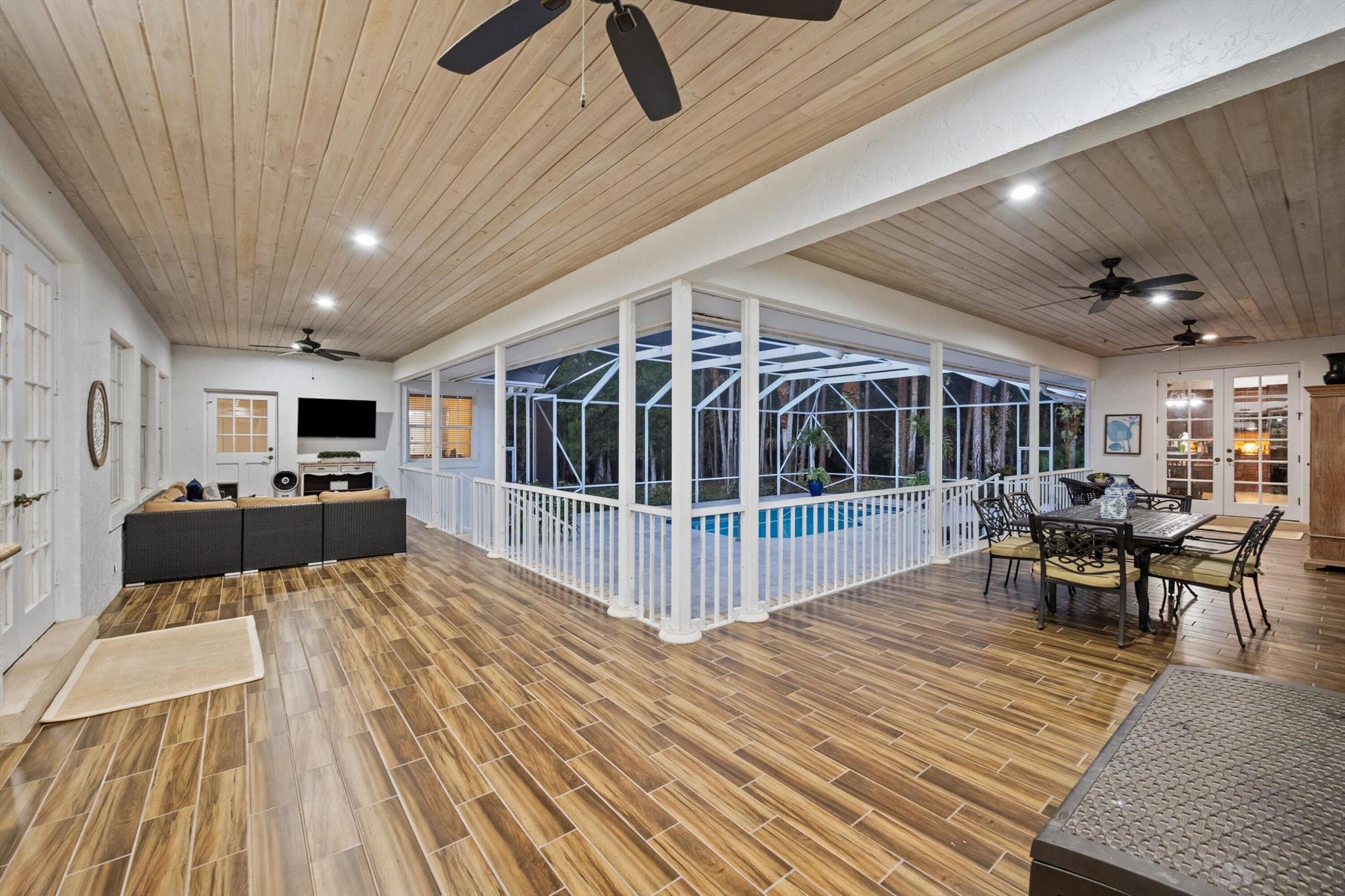 OAKWOOD ESTATES - Residential