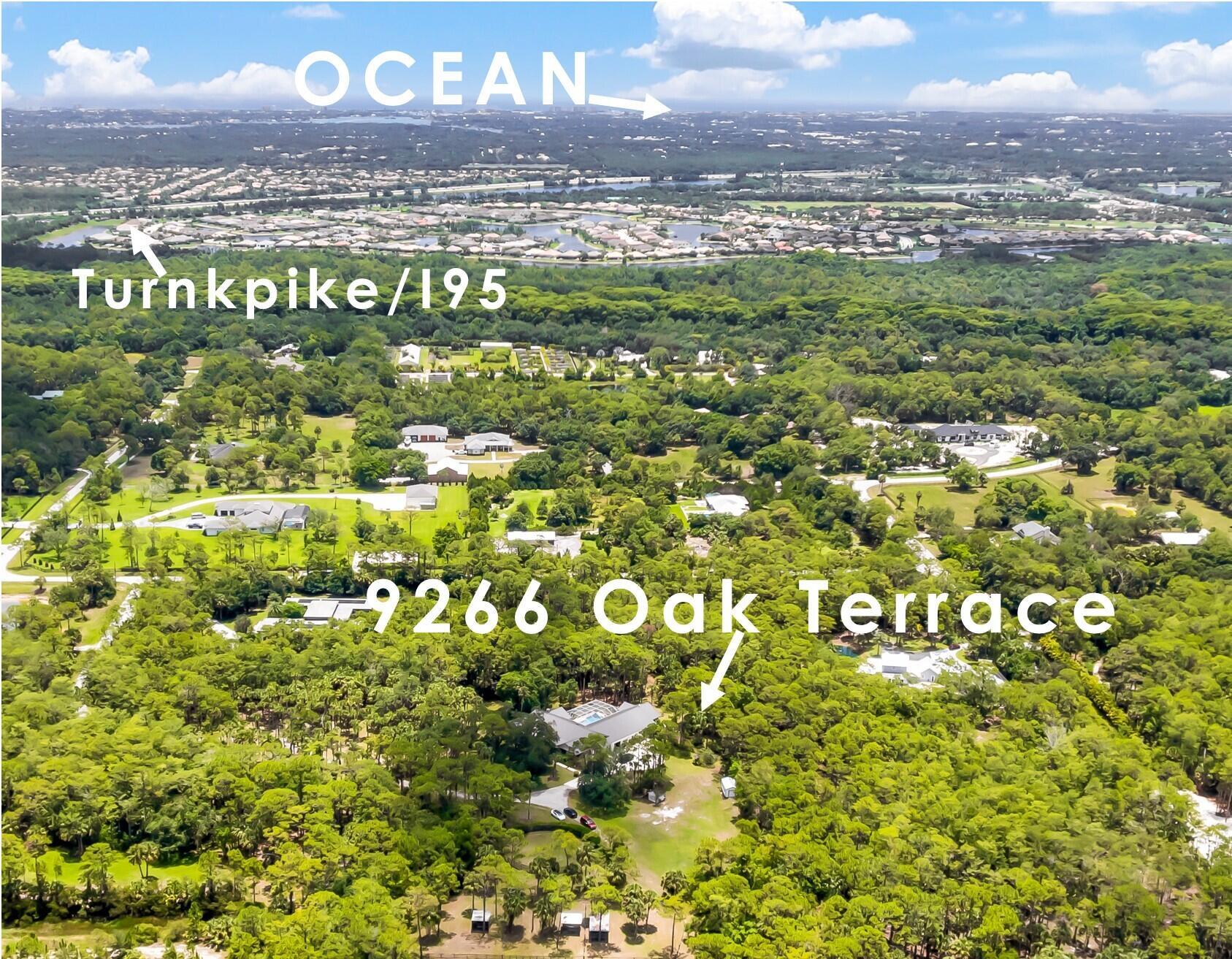 9266 Oak Hammock Lane