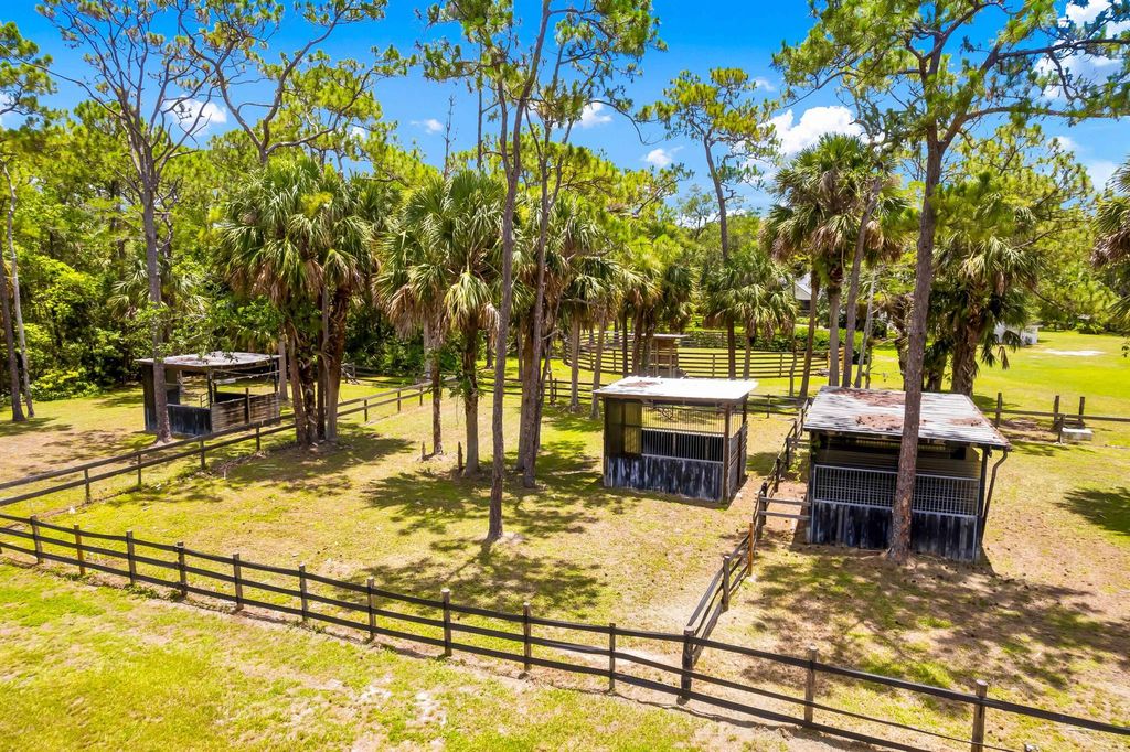 Photo of 9266 Oak Hammock Lane, Jupiter, FL 33478 (MLS # R11100939)