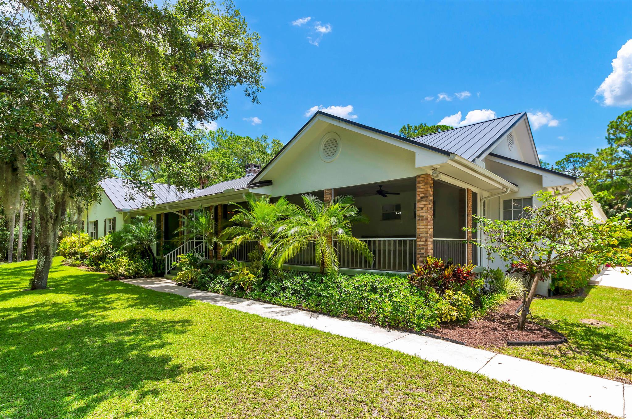 OAKWOOD ESTATES - Residential