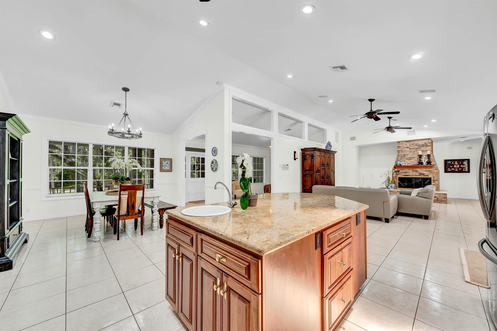 OAKWOOD ESTATES - Residential