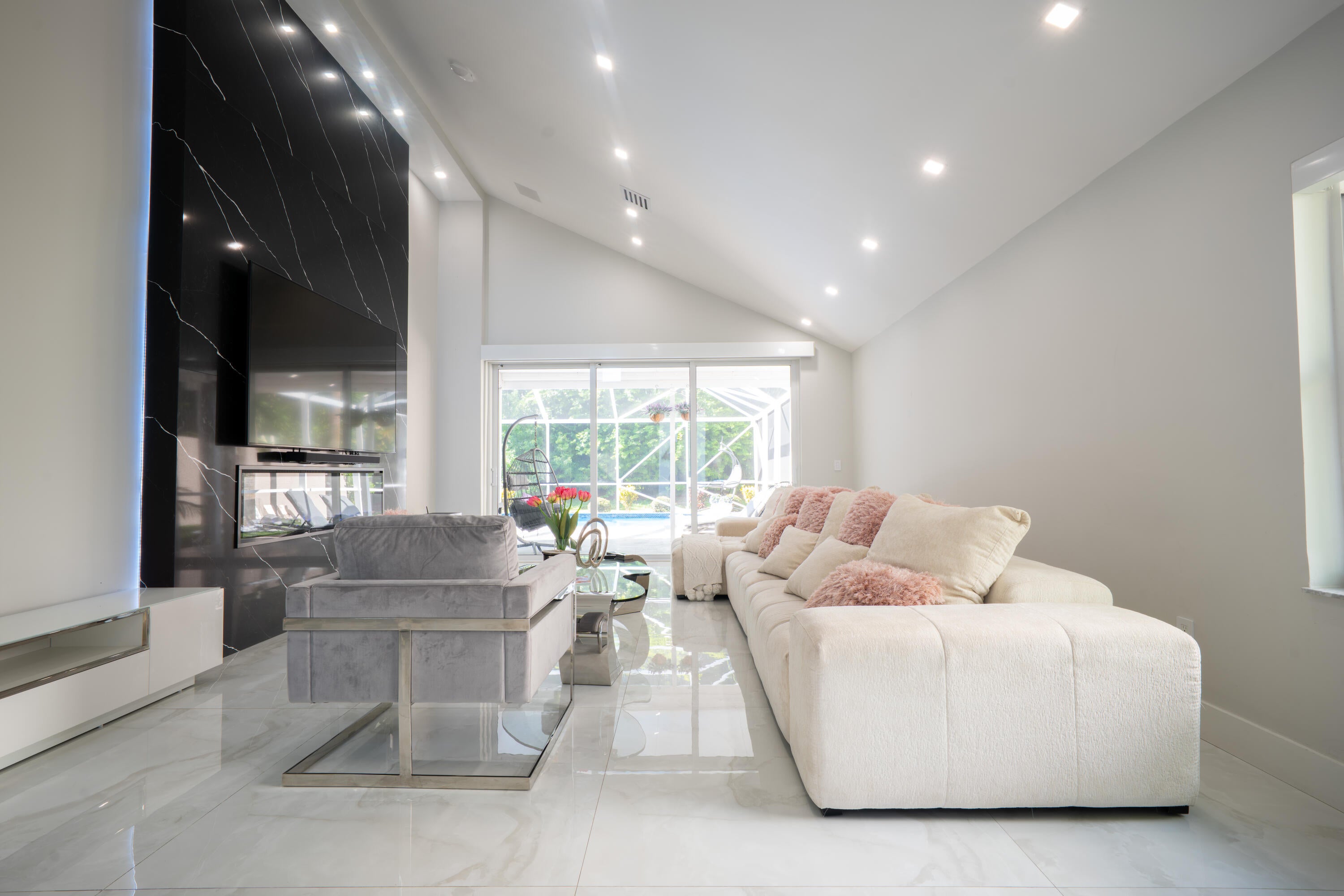 10438 BUENA VENTURA Drive