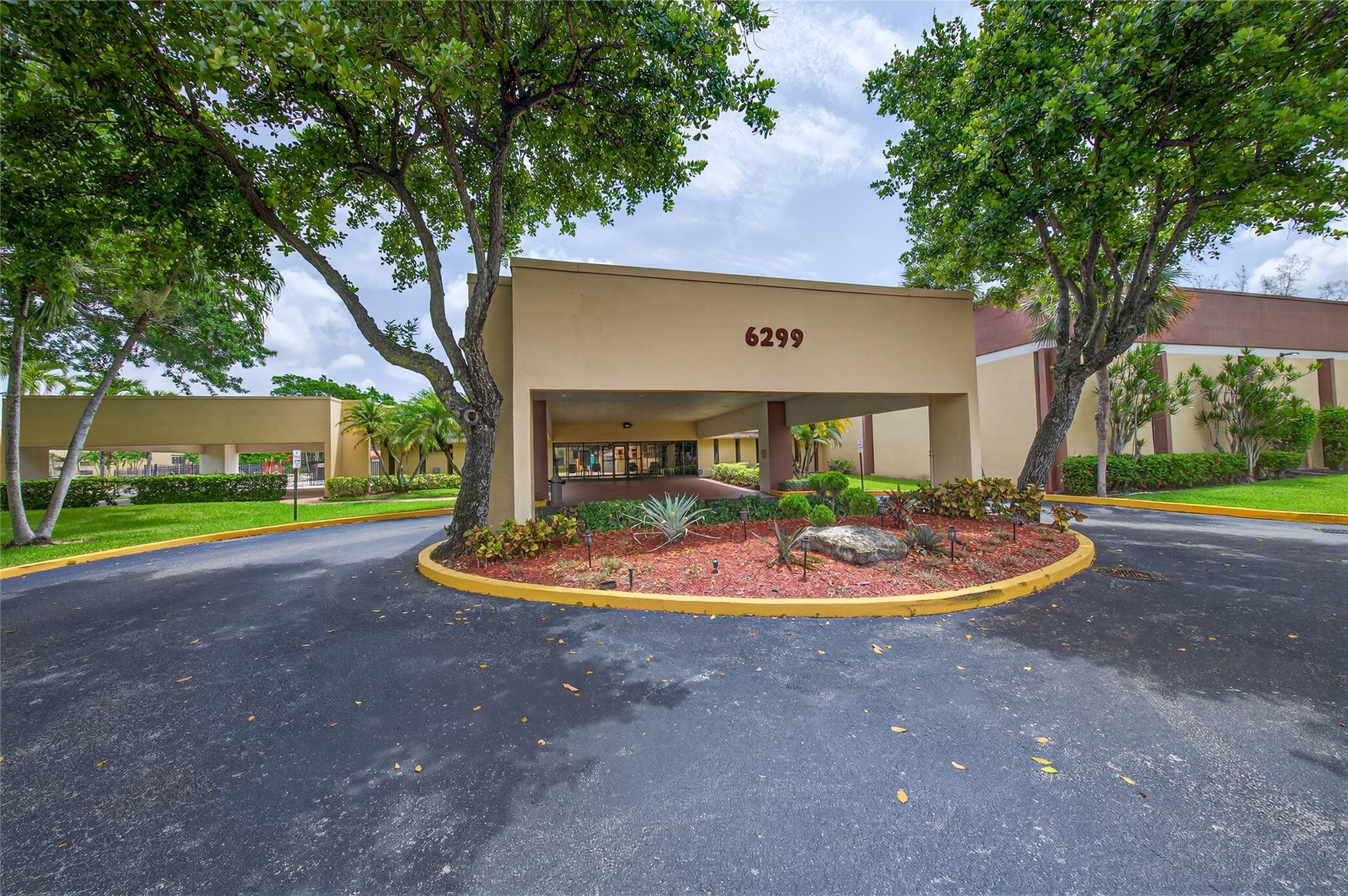 BERMUDA CLUB - Residential