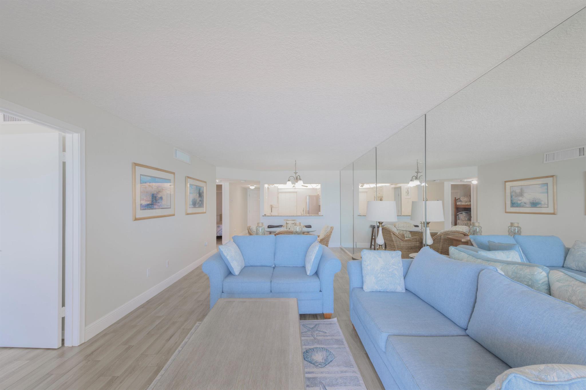 OCEAN HARBOUR SOUTH CONDO - Residential