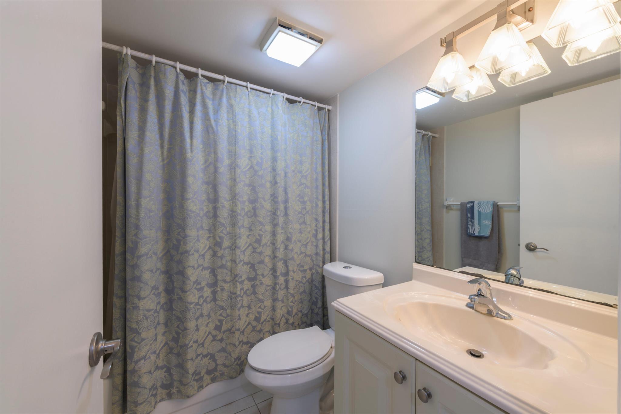 OCEAN HARBOUR SOUTH CONDO - Residential