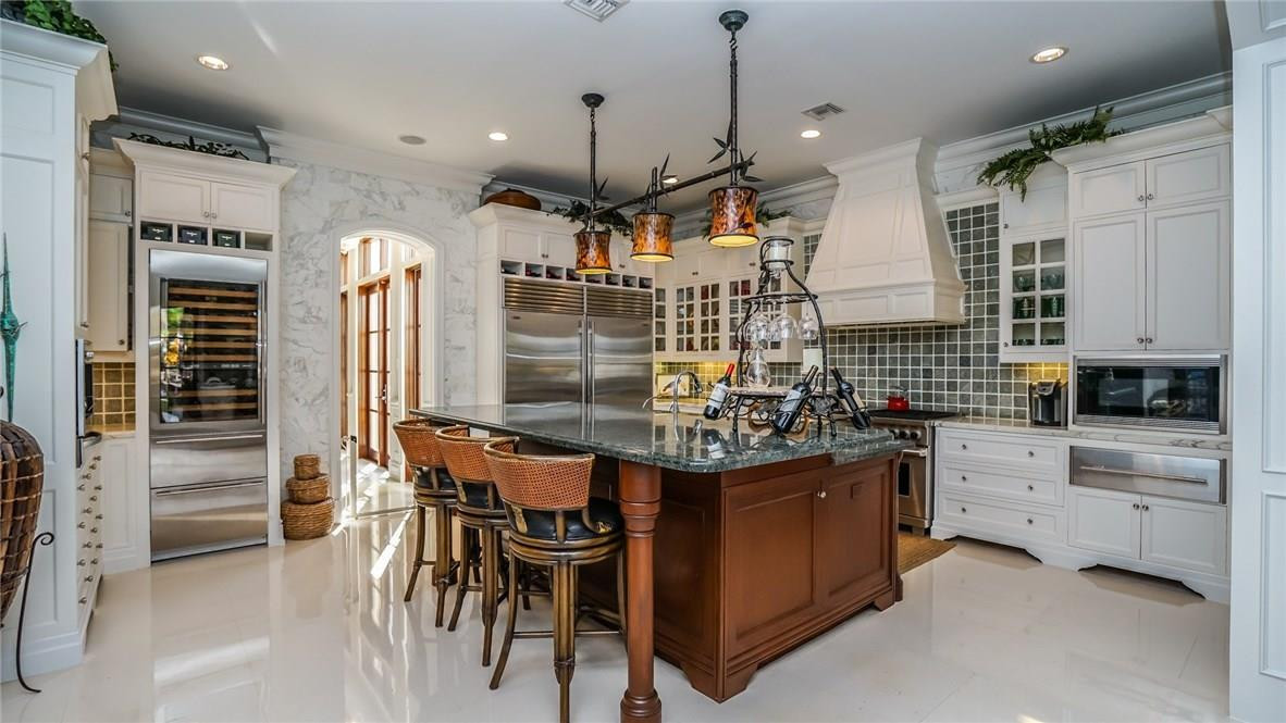 Rio Vista C J Hectors Res - Residential