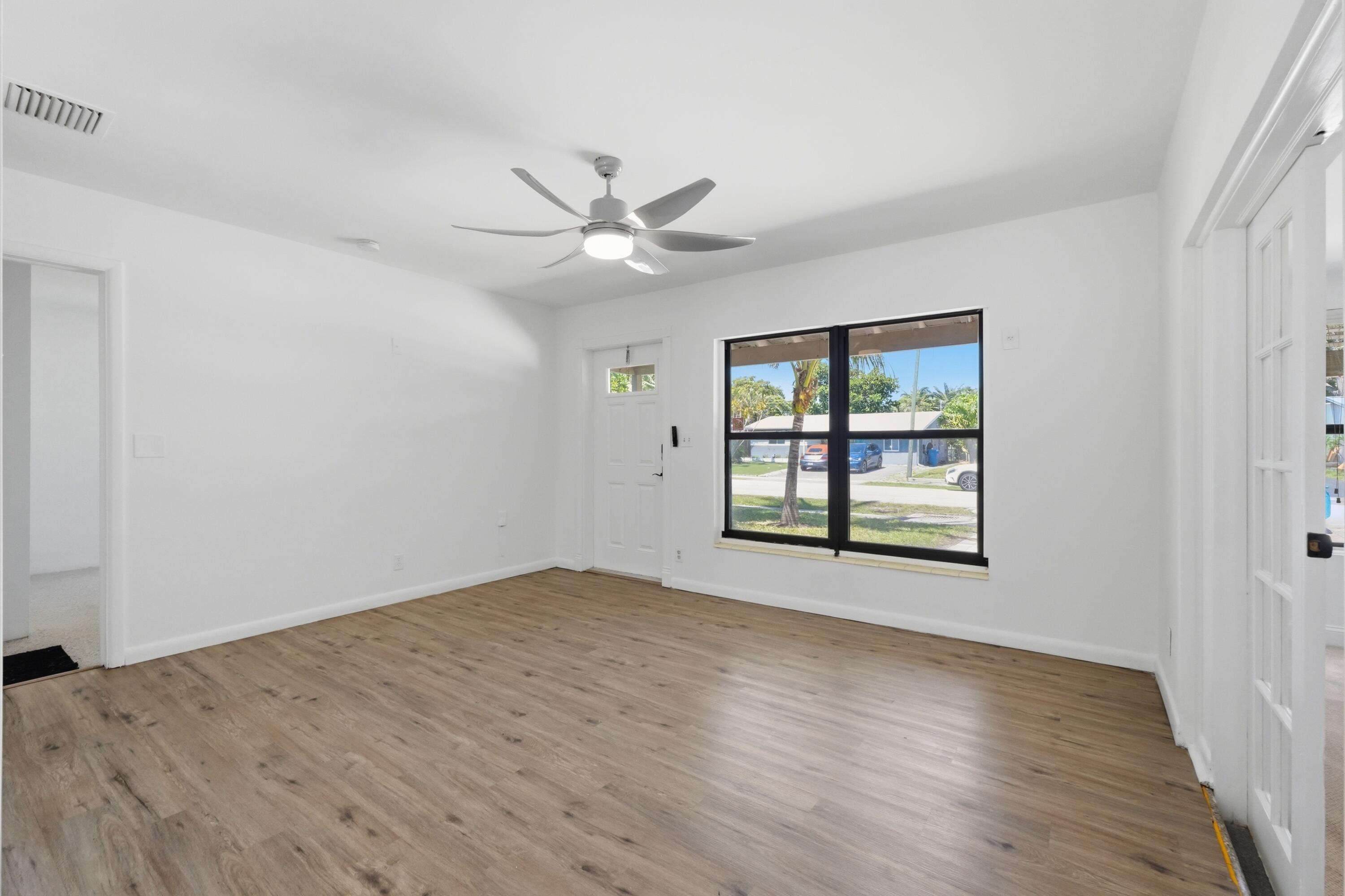 NORTH ANDREWS TERRACE - Residential